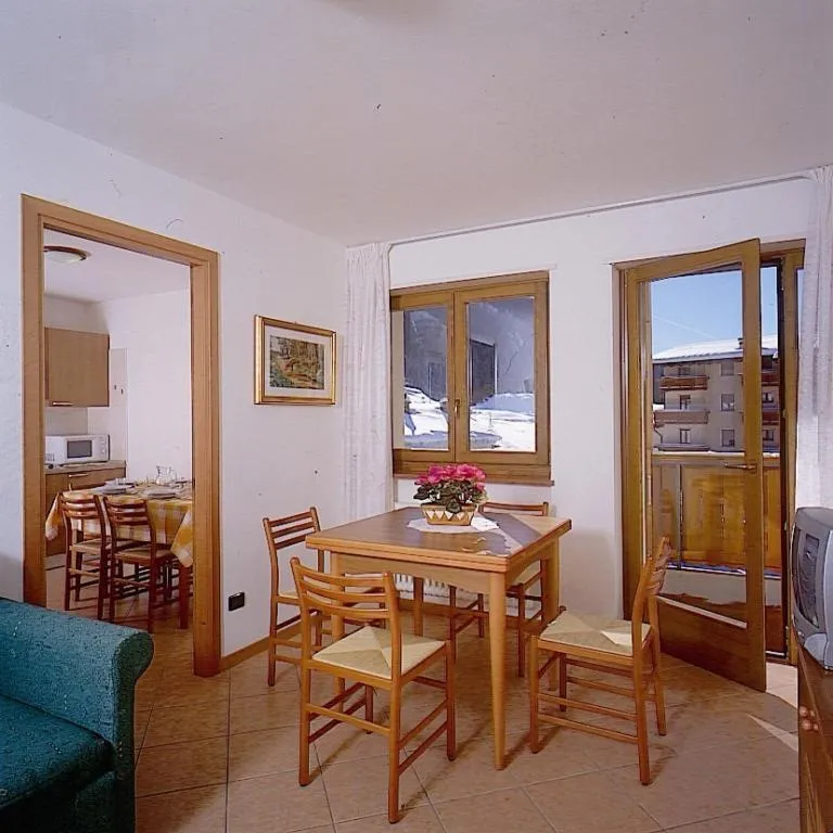 Dining area in Residence Alba Nova