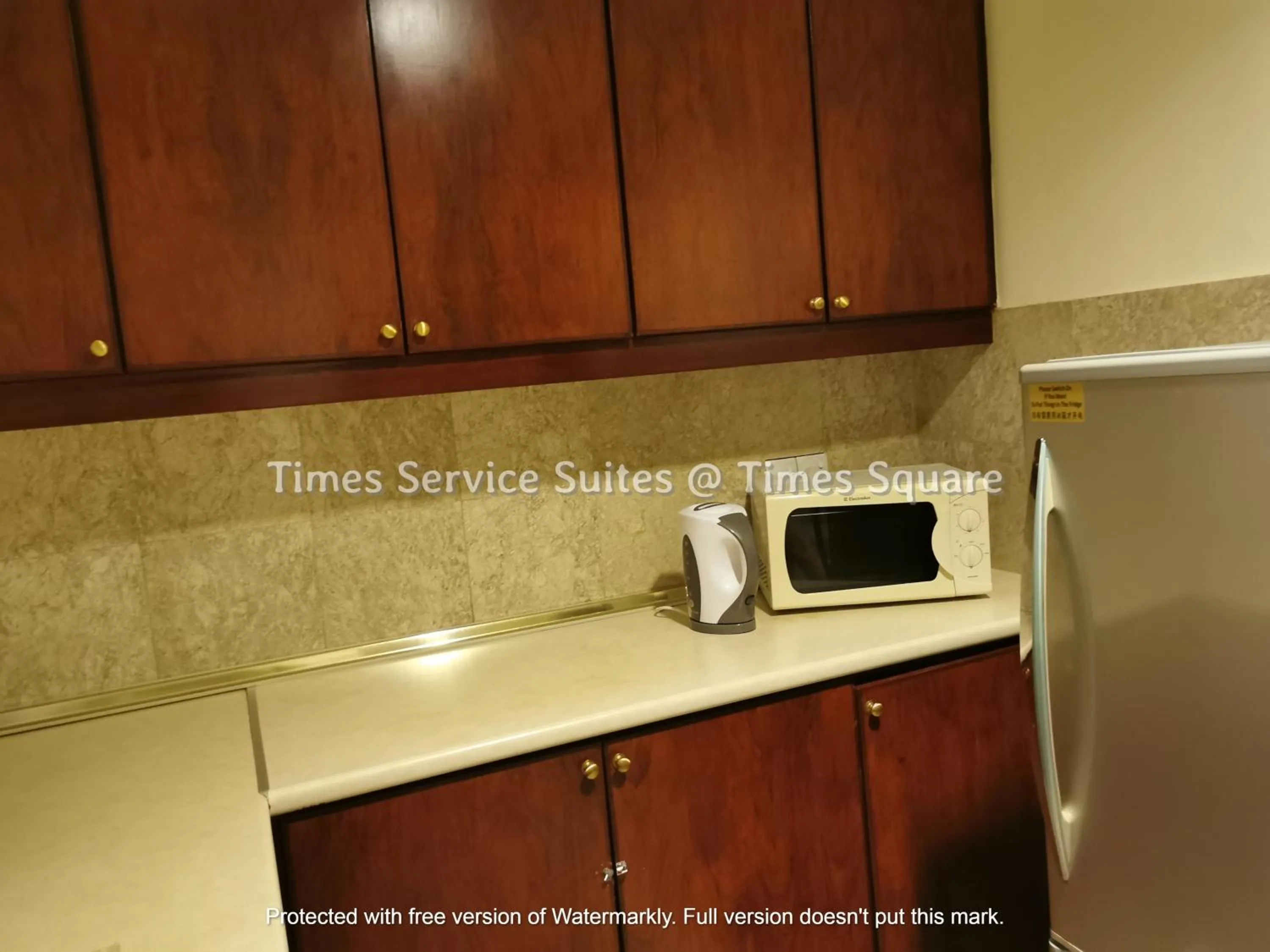 Kitchen or kitchenette in Times Service Suites @ Times Square