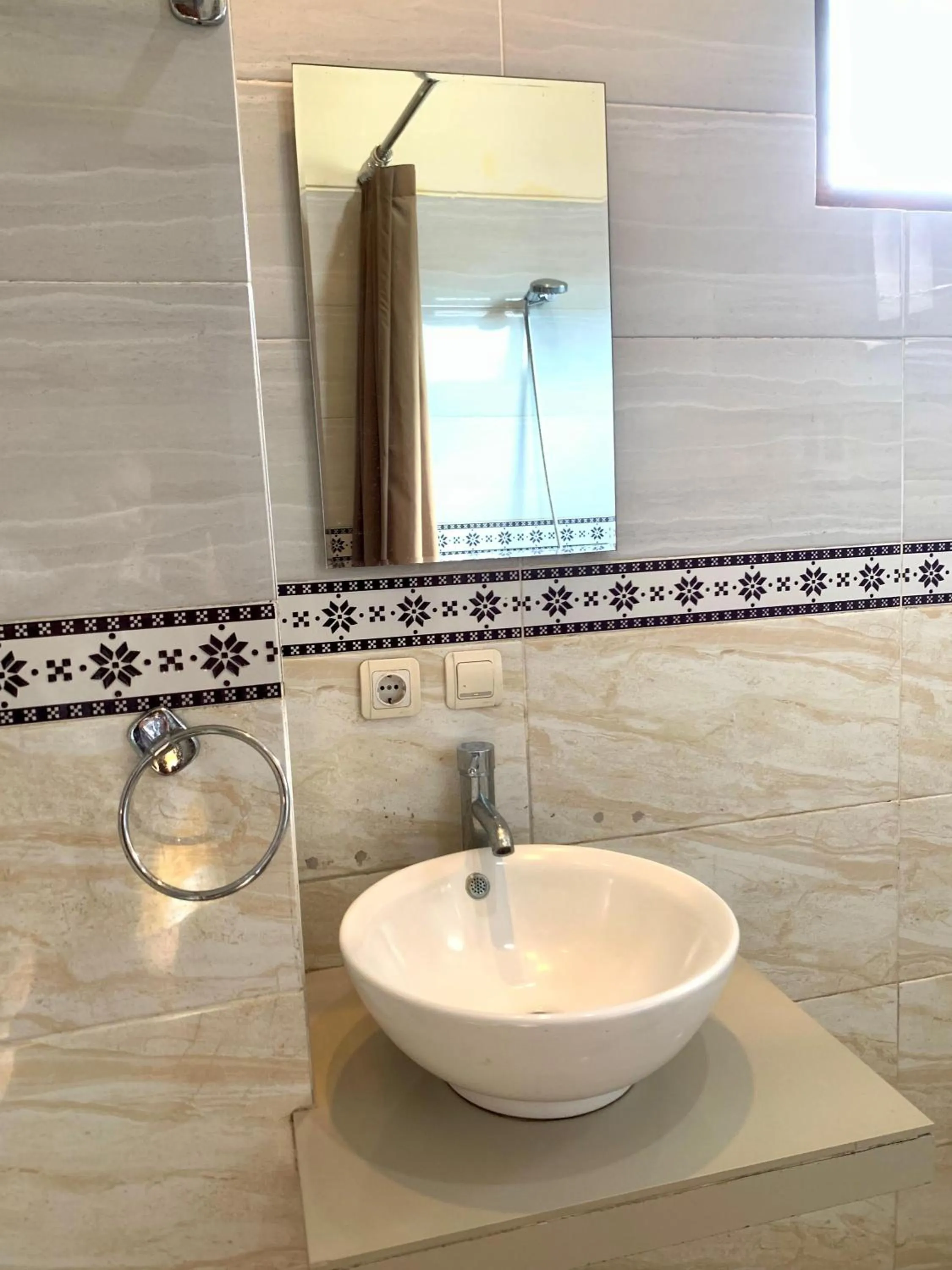 Bathroom in Bagus Homestay