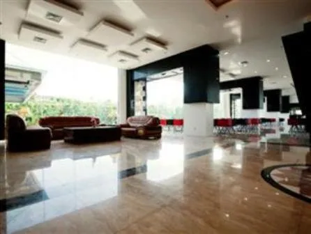 Lobby or reception in Hotel S Damansara