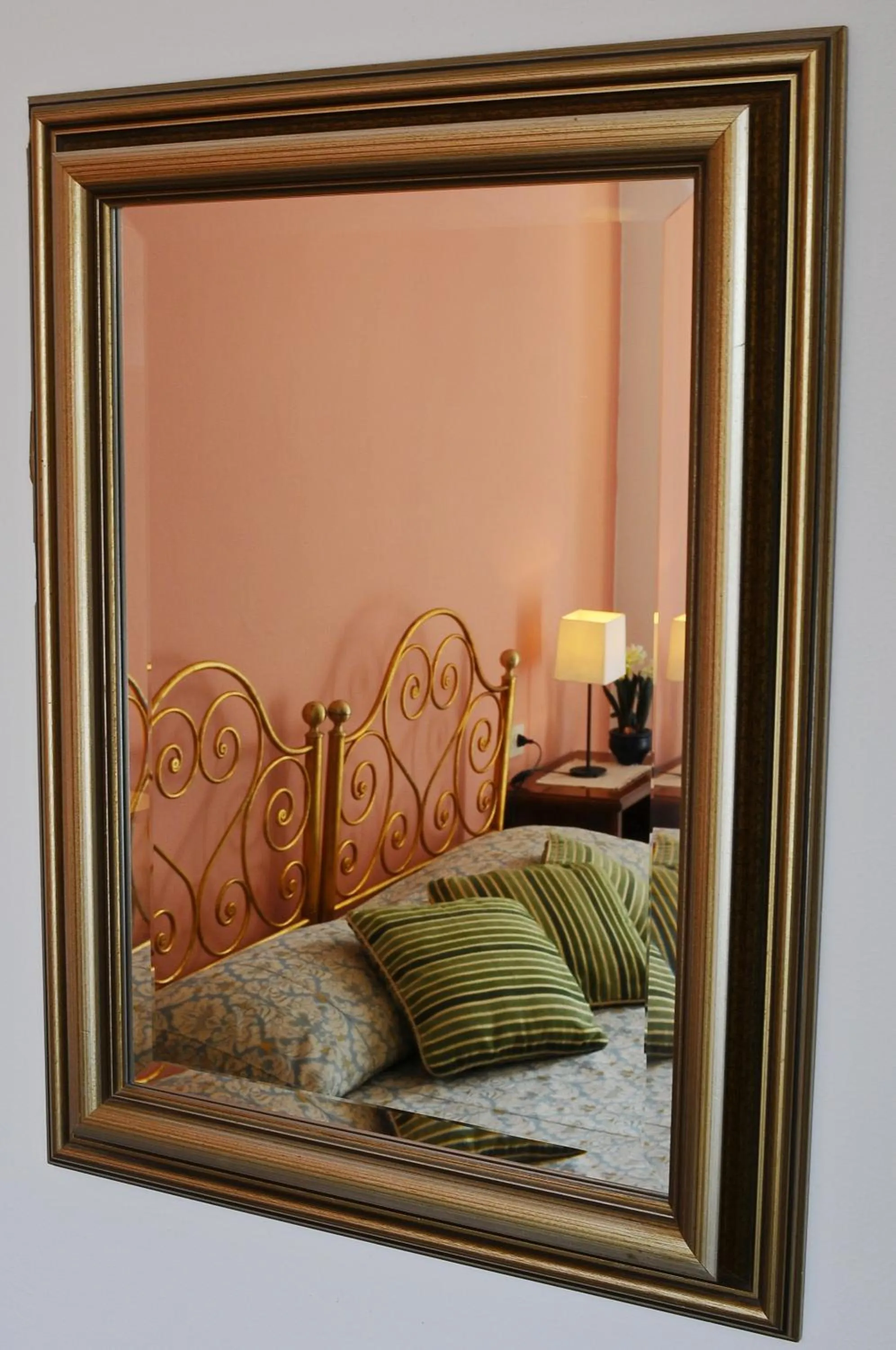 Decorative detail, Bed in Hotel San Michele