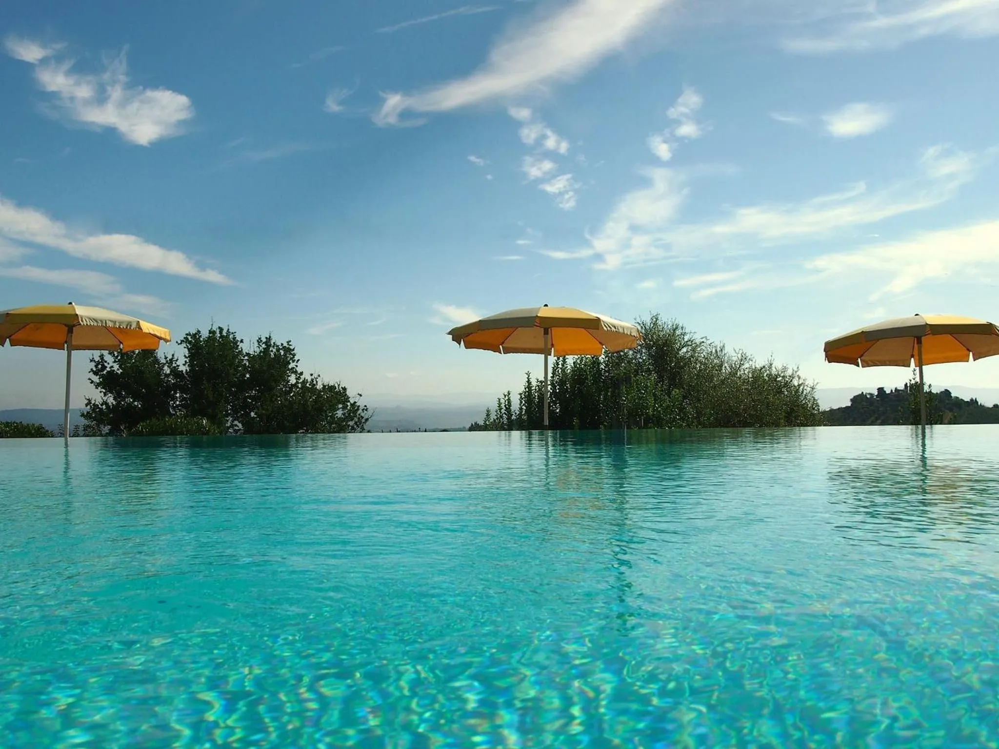 Swimming pool in Hotel San Michele