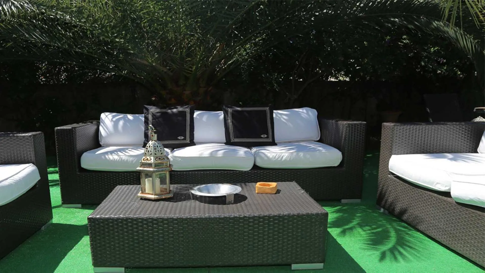 Patio in Hotel Ancora Riviera