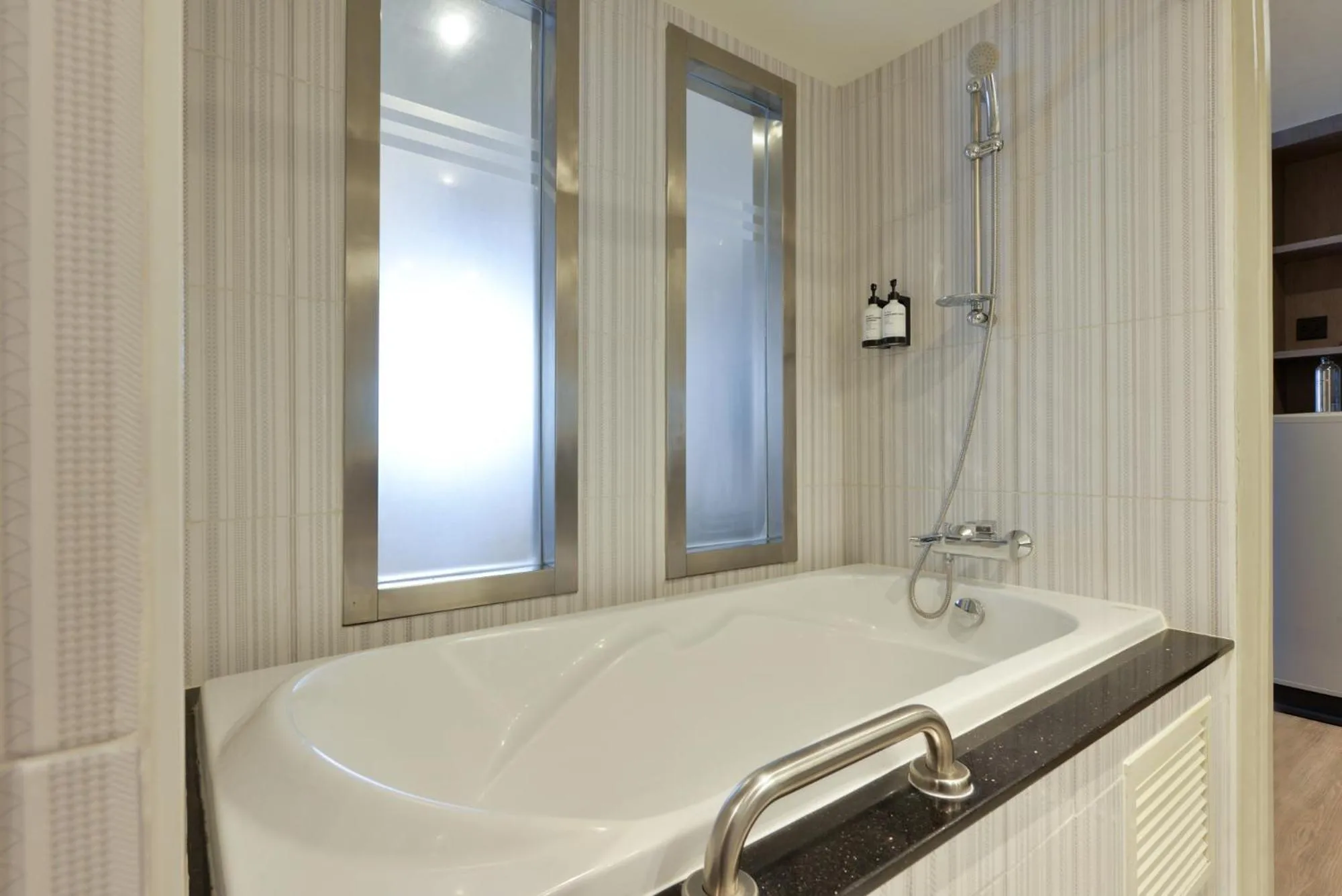 Property building in Hotel JAL City Bangkok