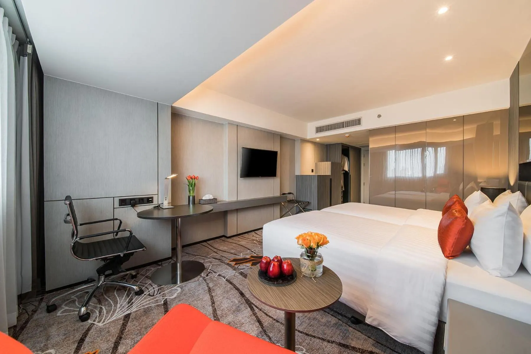 Bedroom, Bed in Hotel JAL City Bangkok