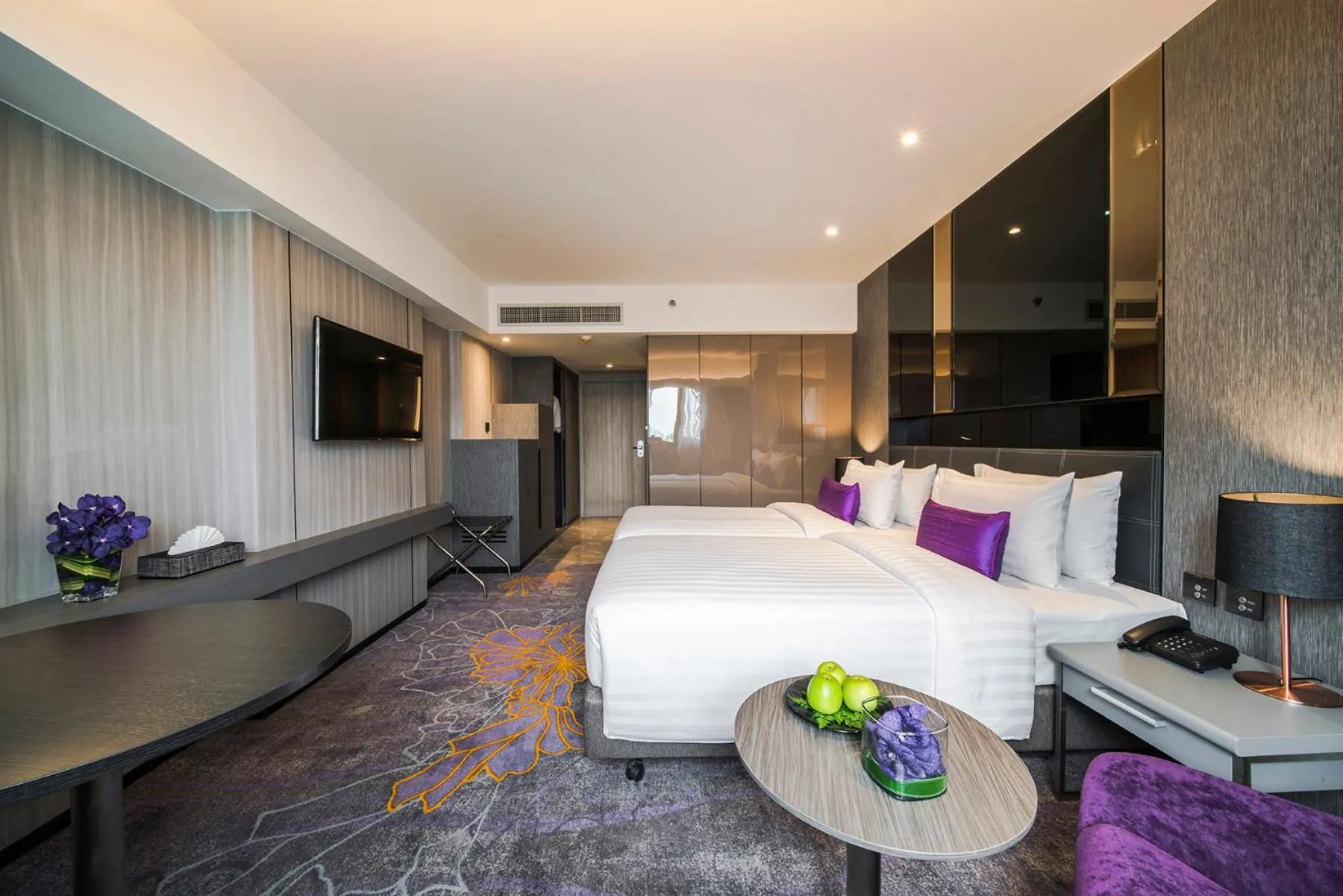 Bed in Hotel JAL City Bangkok