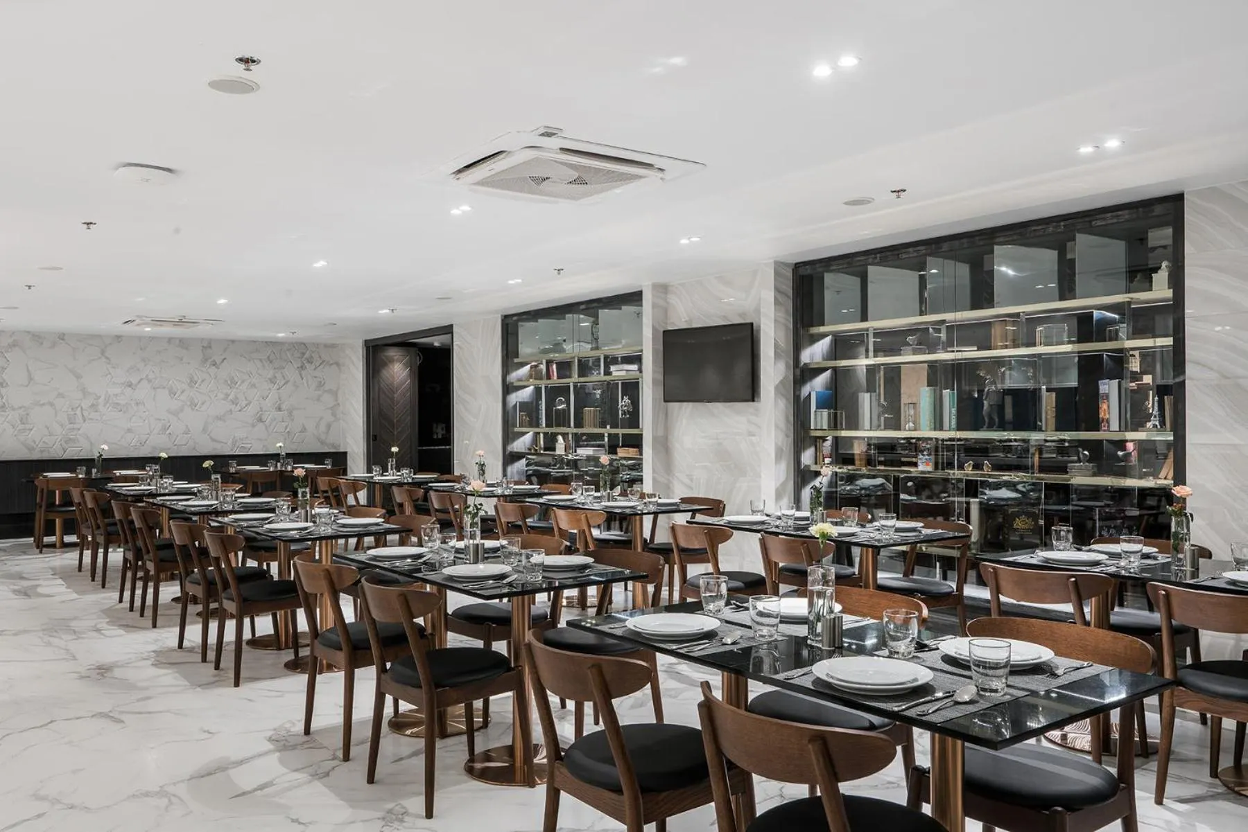 Restaurant/places to eat in Hotel JAL City Bangkok