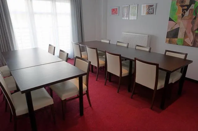 Business facilities in F - Team Hotel