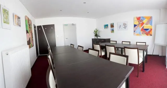 Business facilities in F - Team Hotel