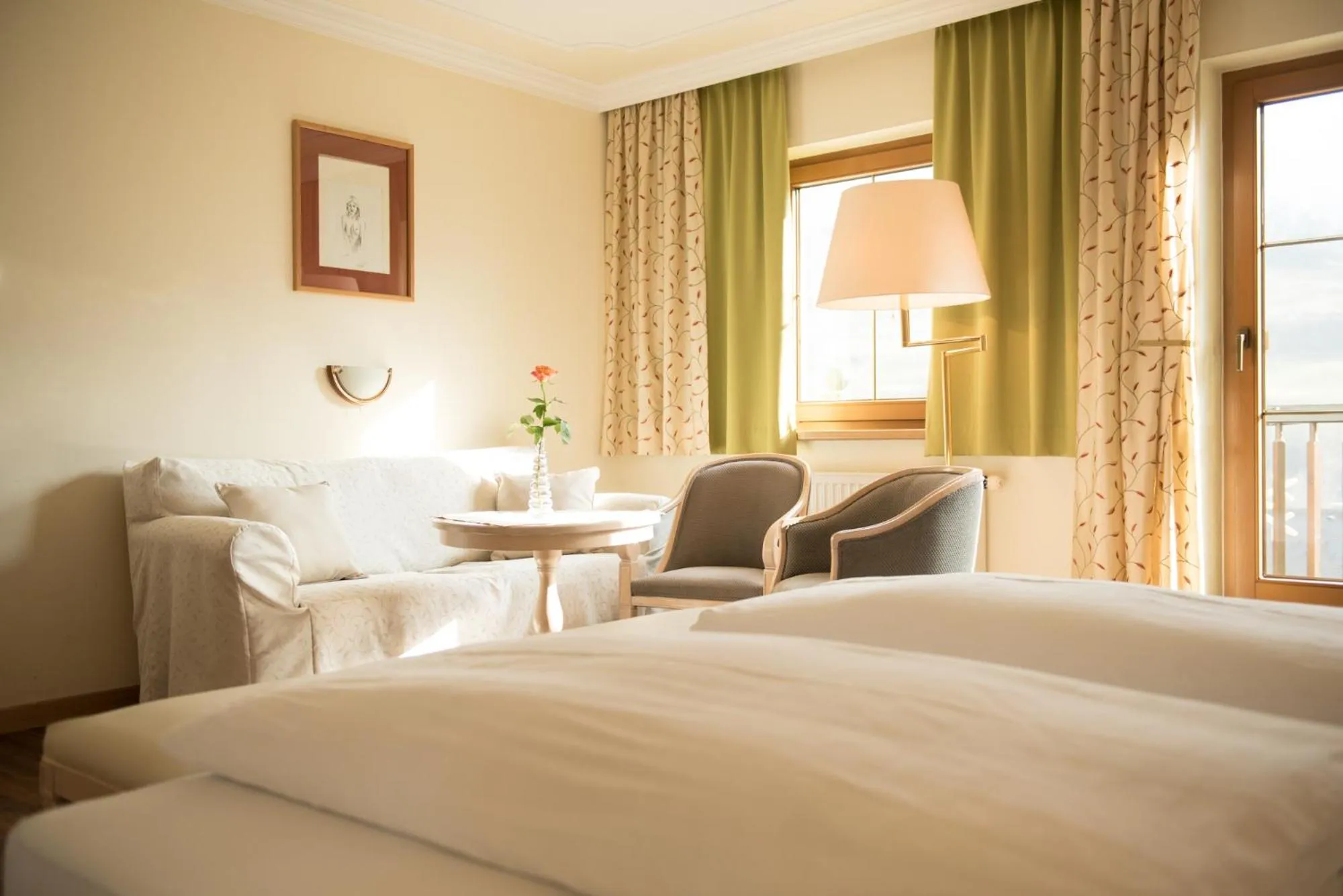 Photo of the whole room, Bed in Der Reschenhof