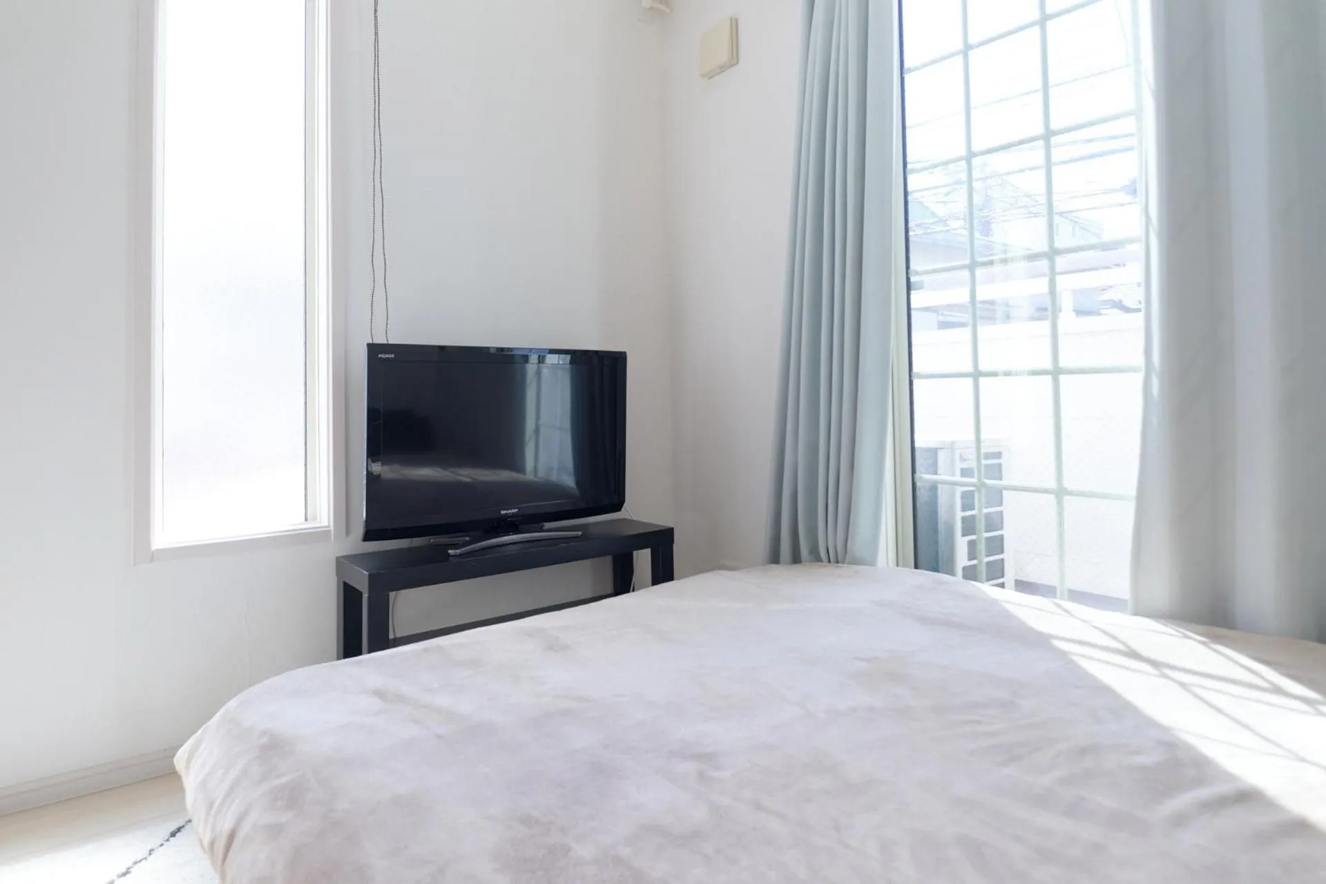 Bed in Soshigaya Apartment by Tranova