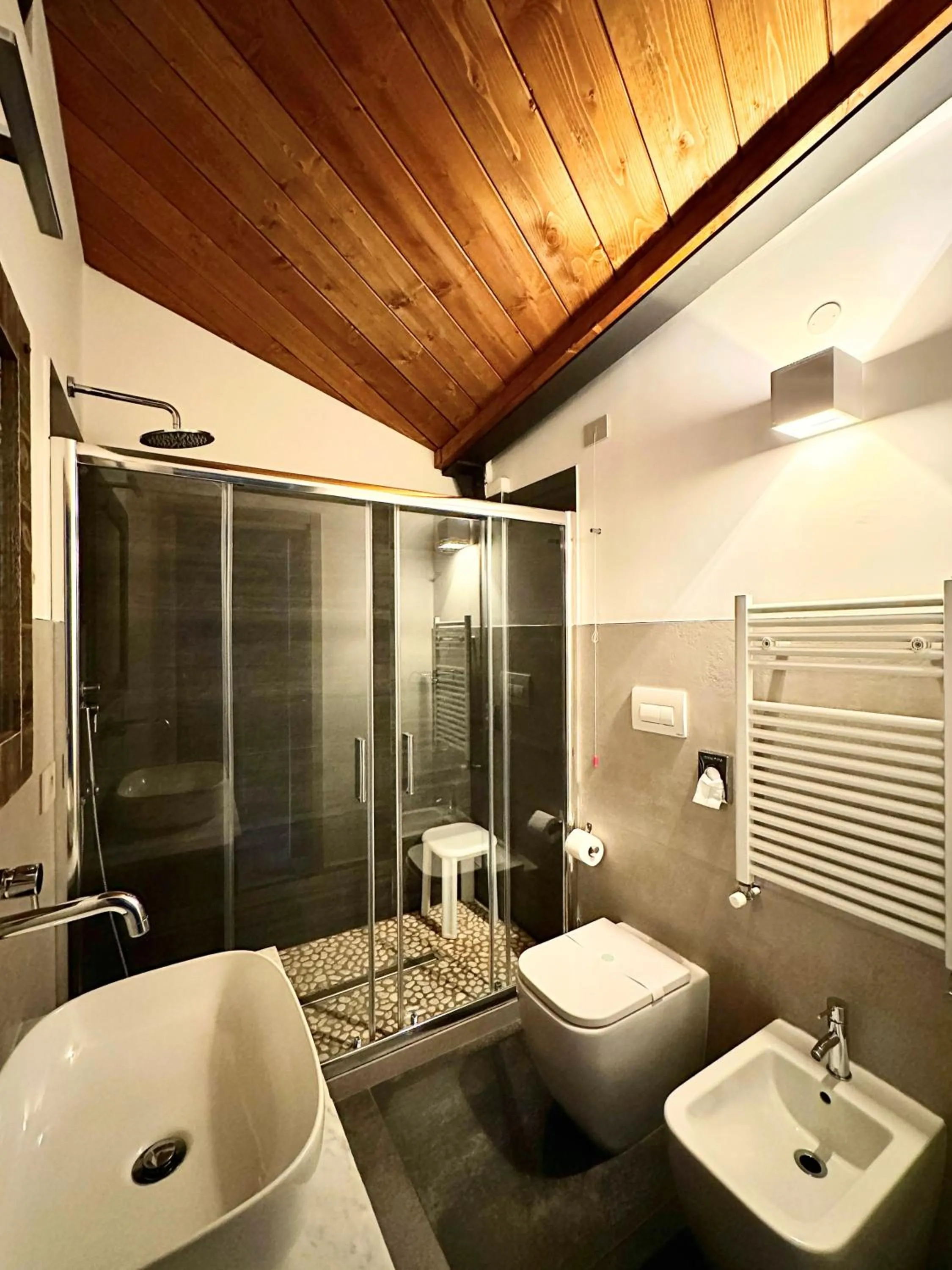 Bathroom in Du Parc Hotel