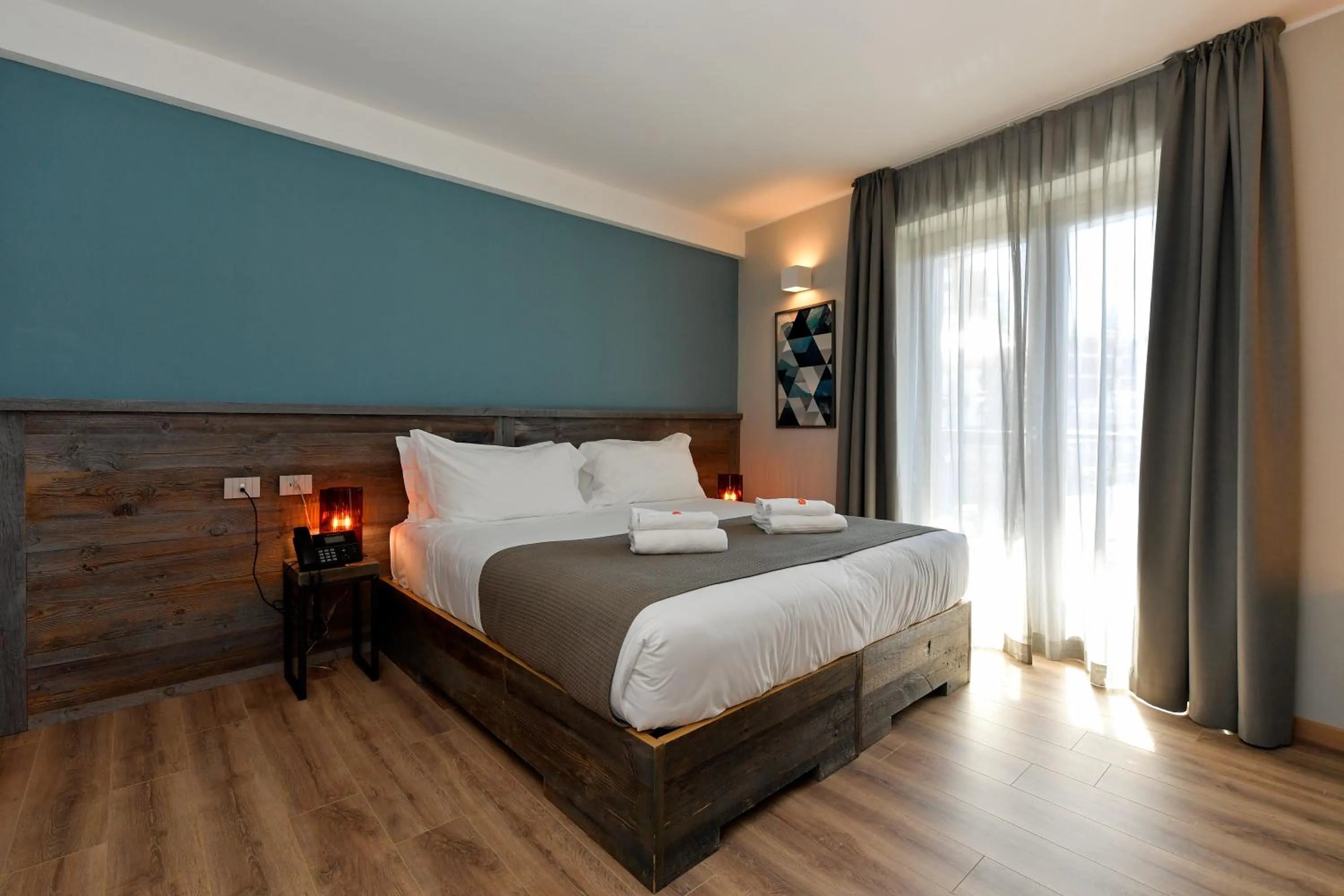 Photo of the whole room, Bed in Du Parc Hotel