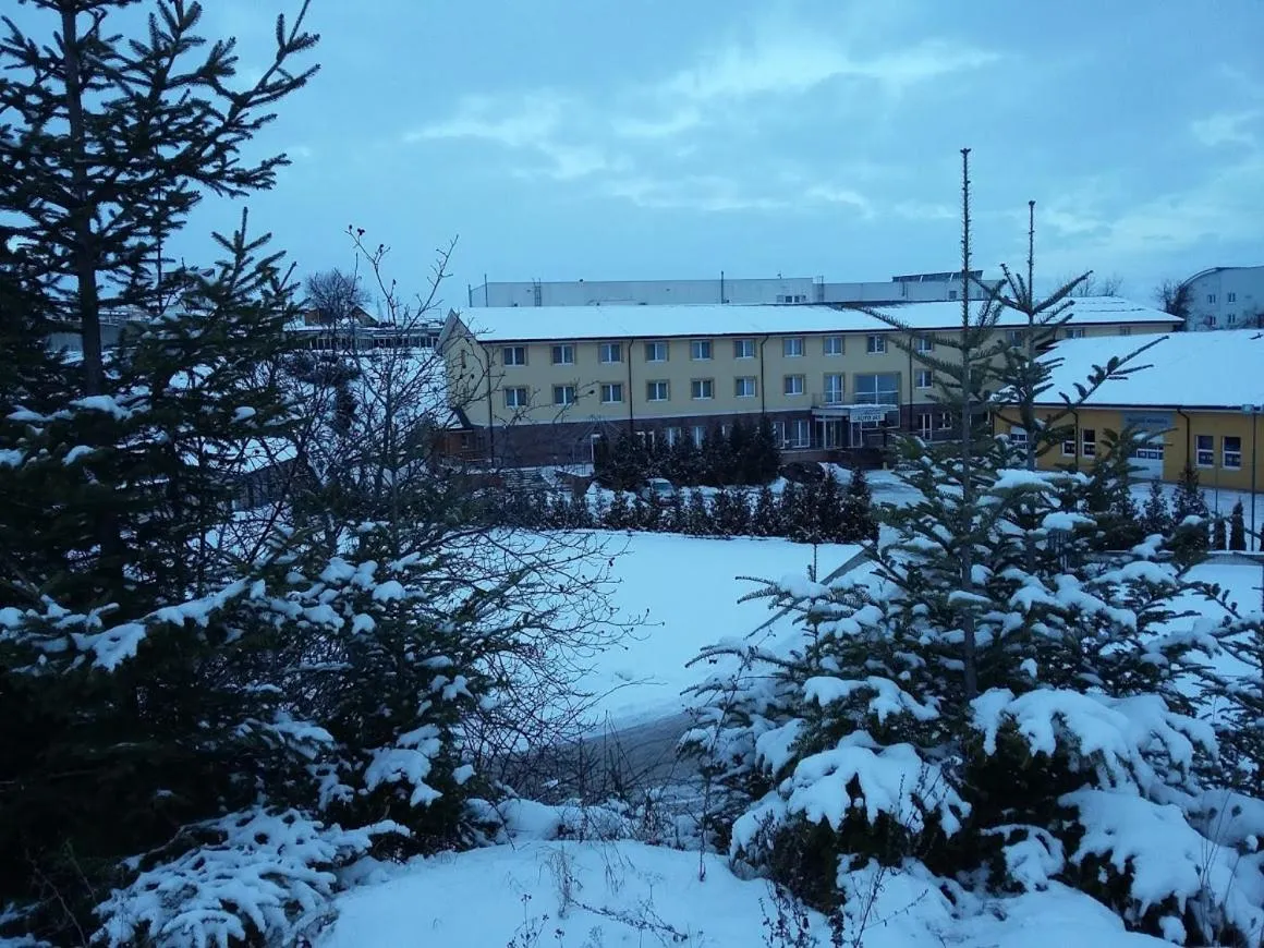 Property building in Hotel Auto Jas