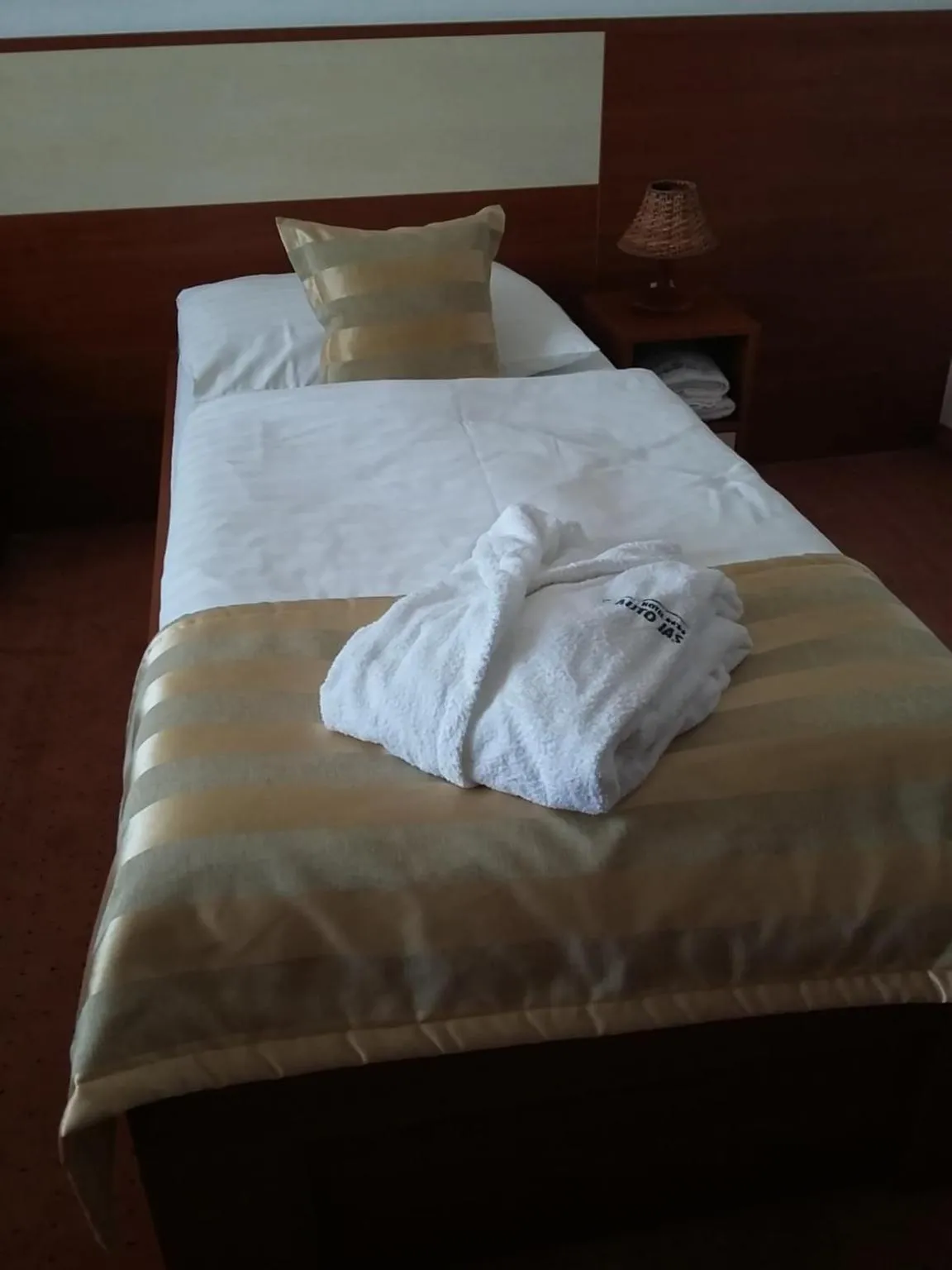 Photo of the whole room, Bed in Hotel Auto Jas