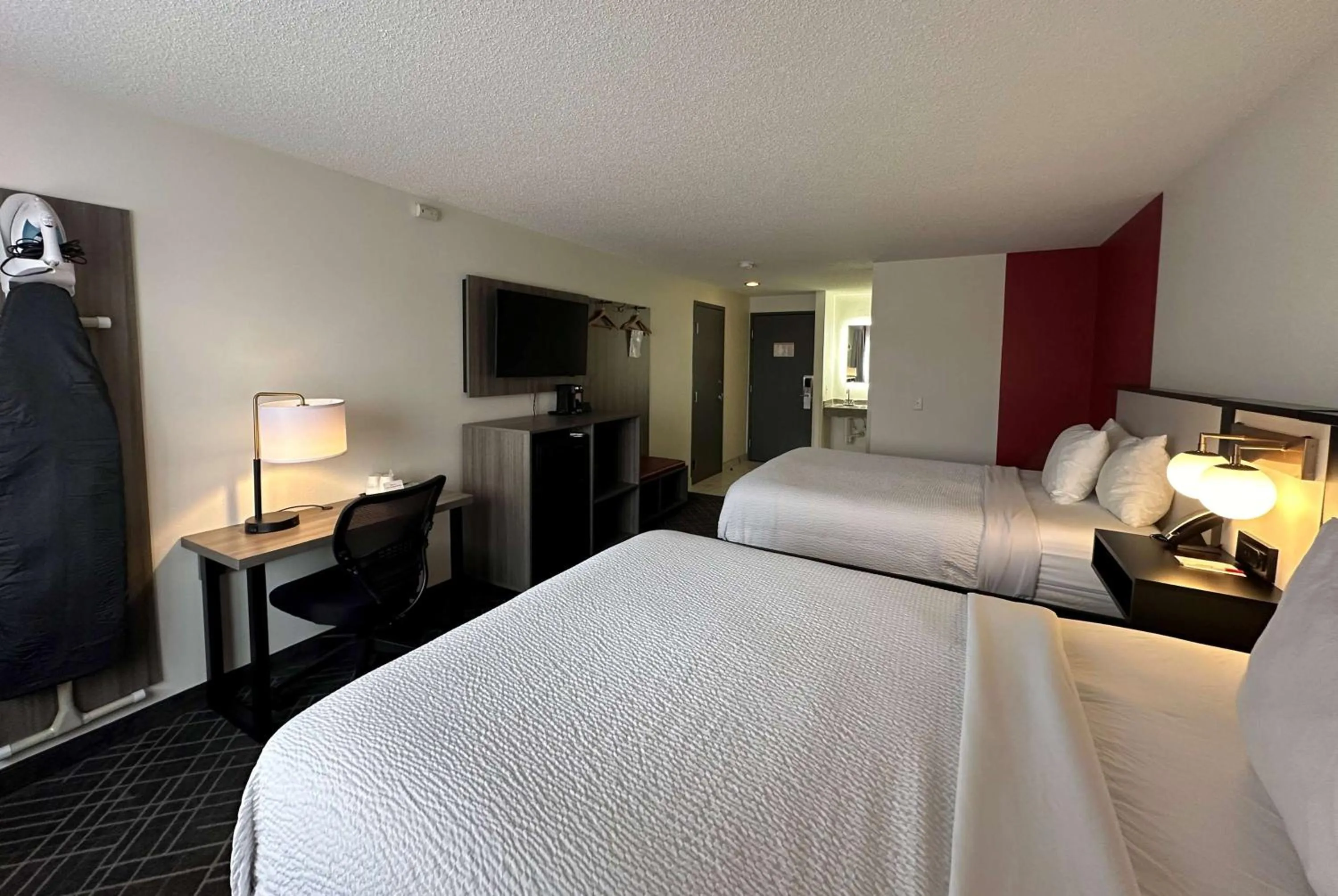 Photo of the whole room, Bed in Ramada by Wyndham Waupaca
