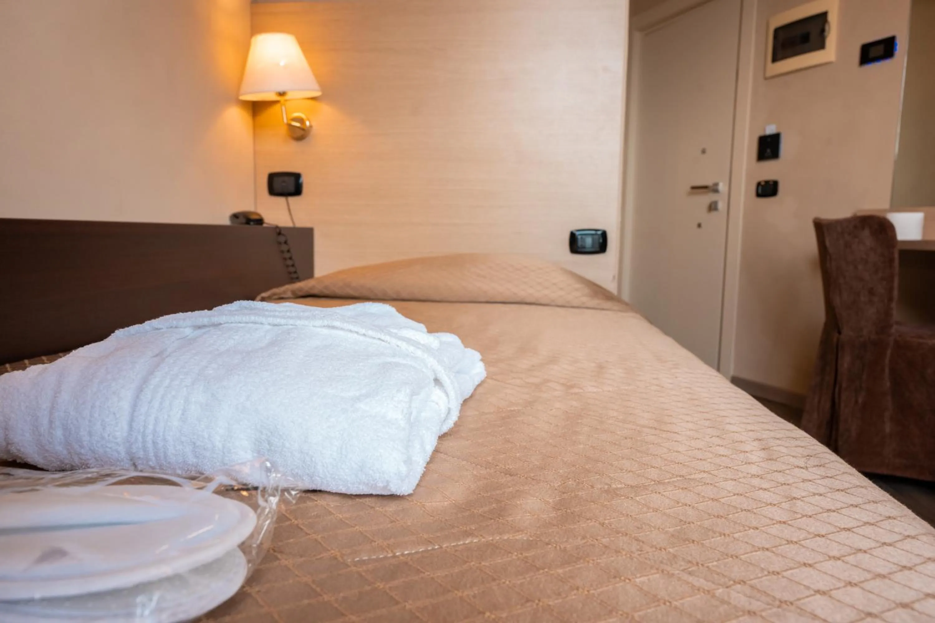 Bed in Hotel Terme Pellegrini