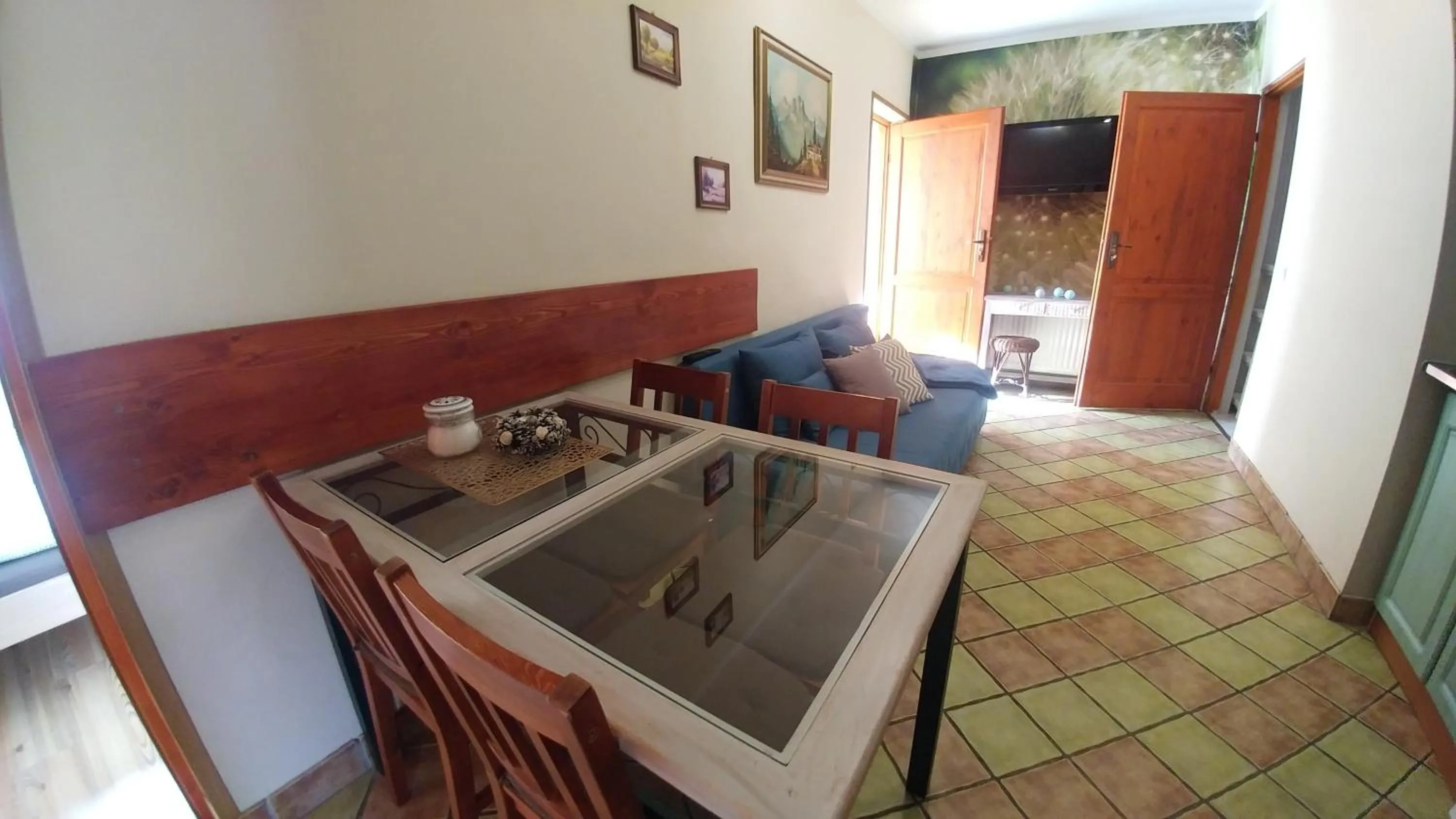 Seating area in Pod Klimczokiem I