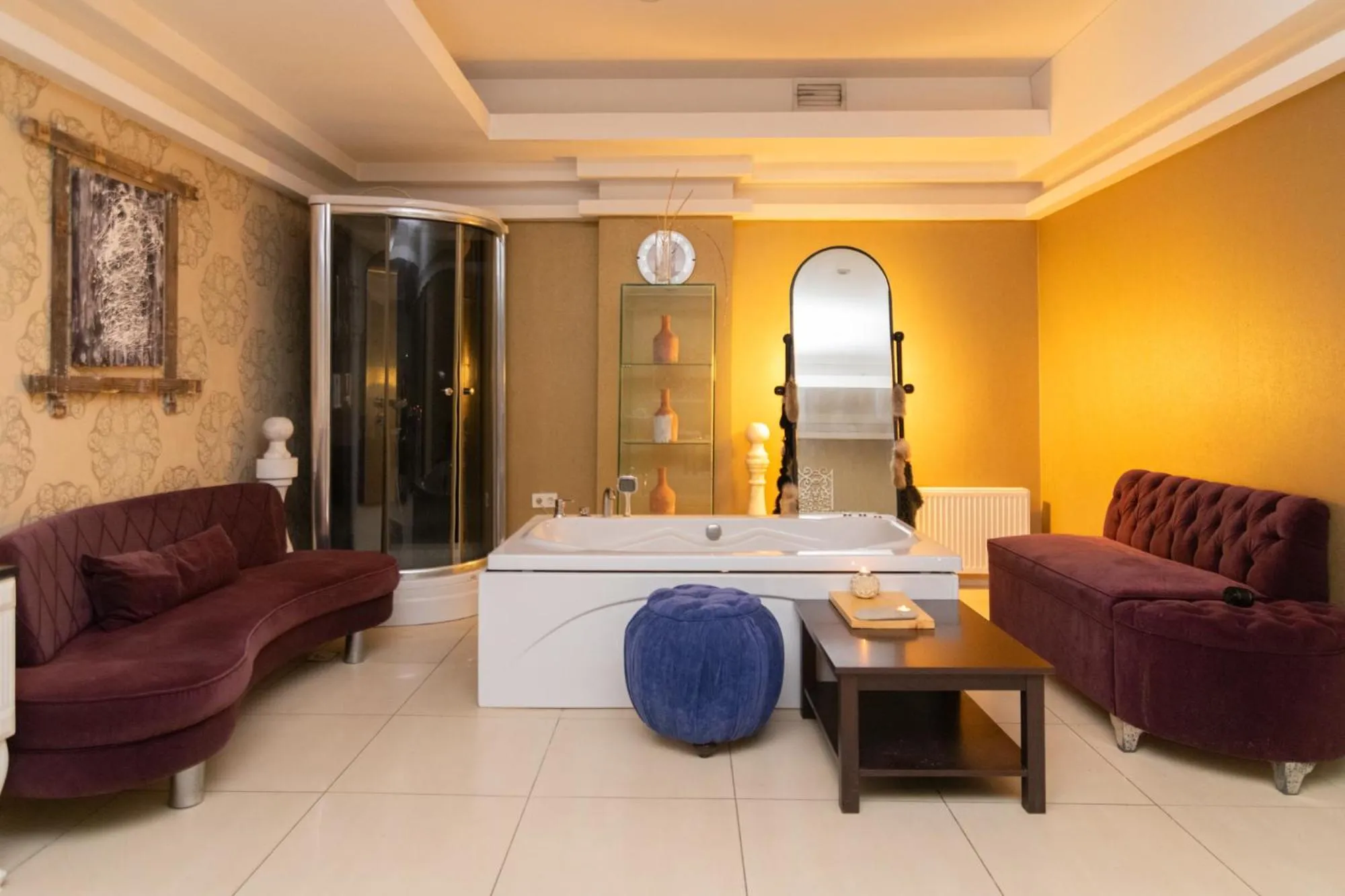 Bed in Asrin Park Hotel & Spa Convention Center