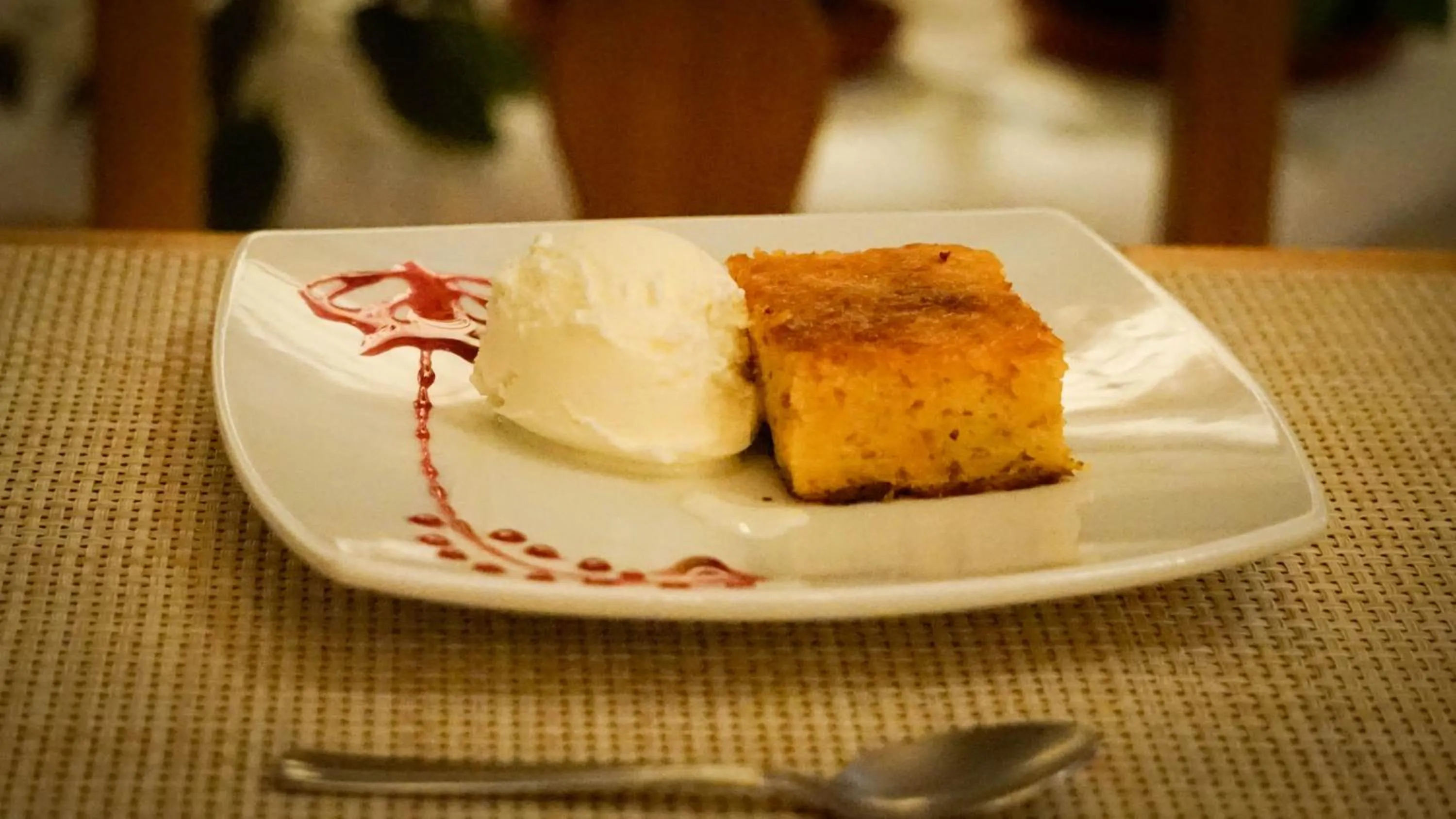 Food and drinks in Hosteria Museart Pantavi