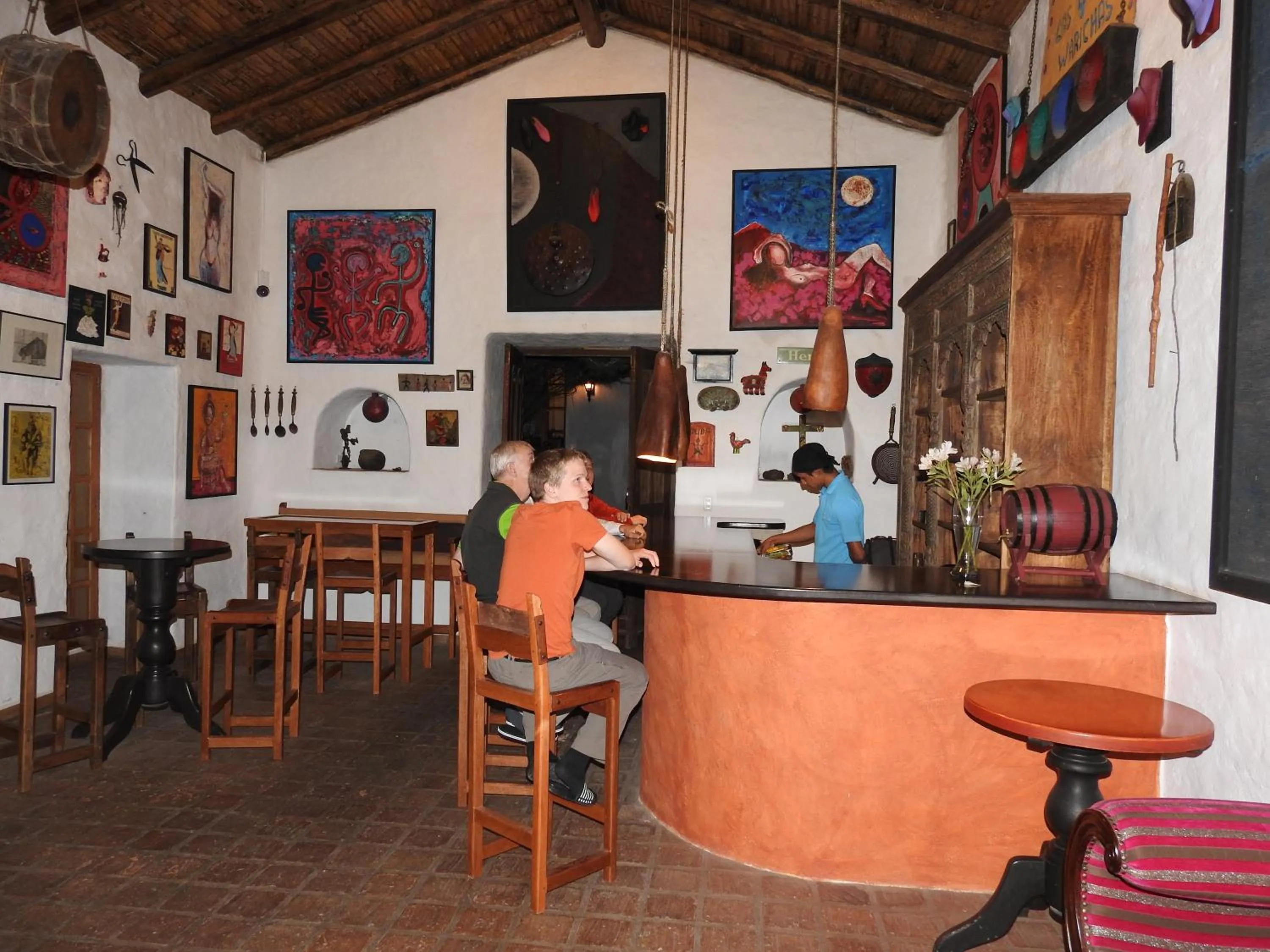 Lounge or bar in Hosteria Museart Pantavi