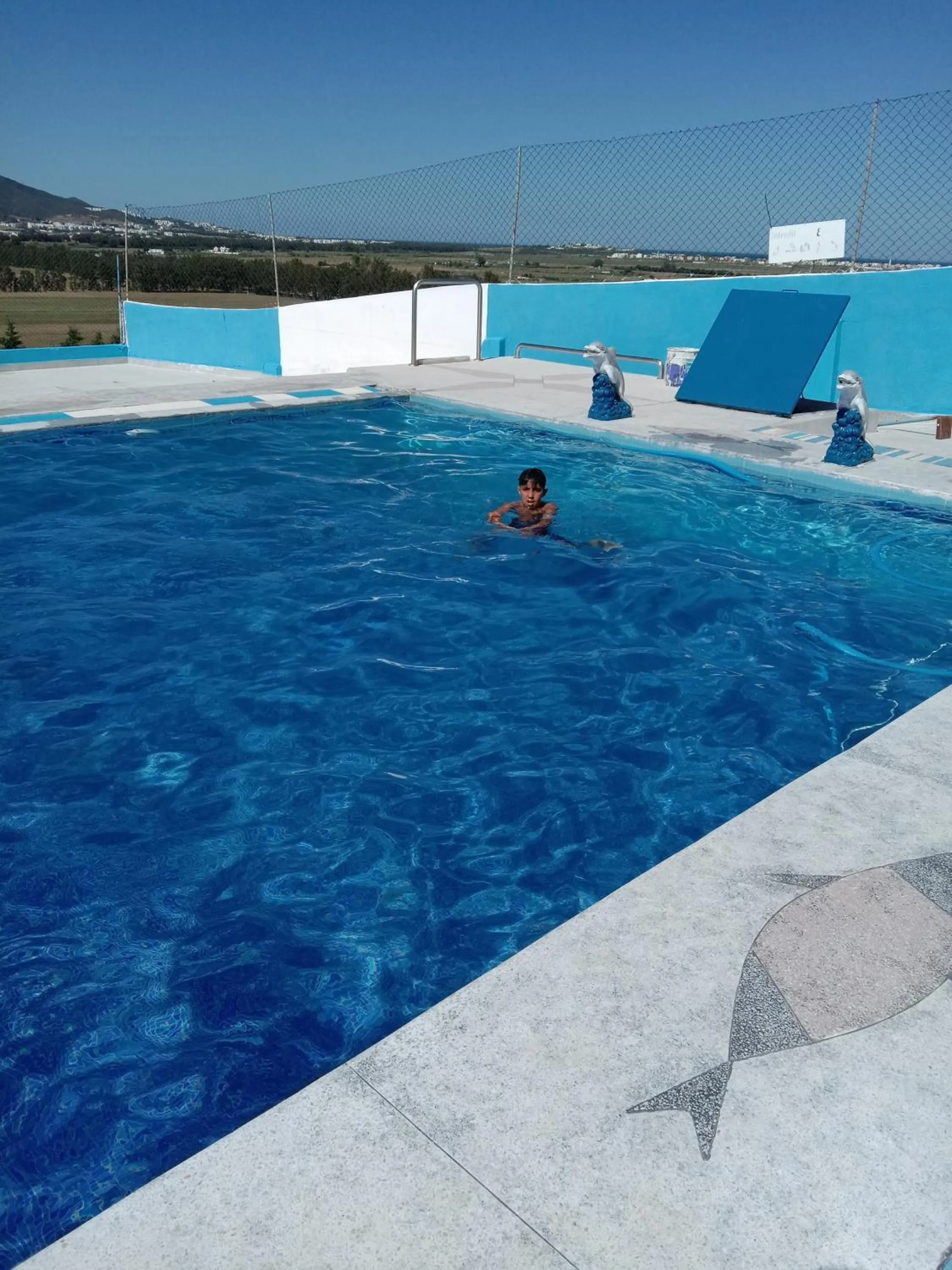 Swimming pool in Maliana Star