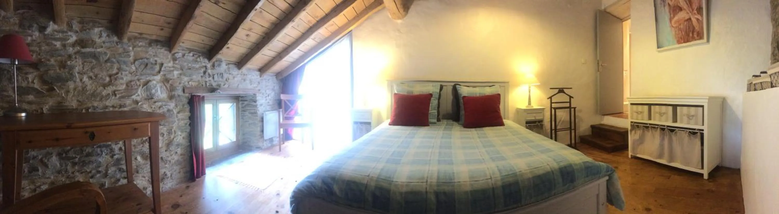 Photo of the whole room, Bed in Les Granges d'Ignaux