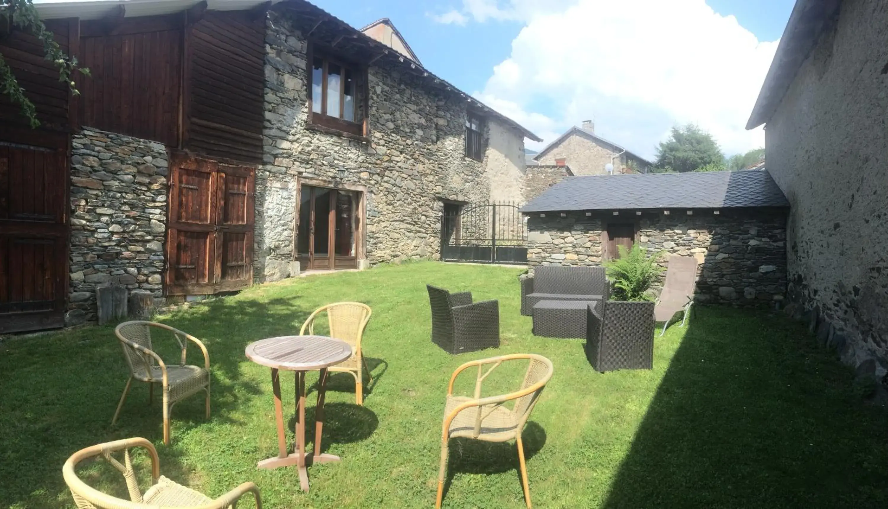 Family Room with Mountain View in Les Granges d'Ignaux Family Room with Mountain View in Les Granges d'Ignaux