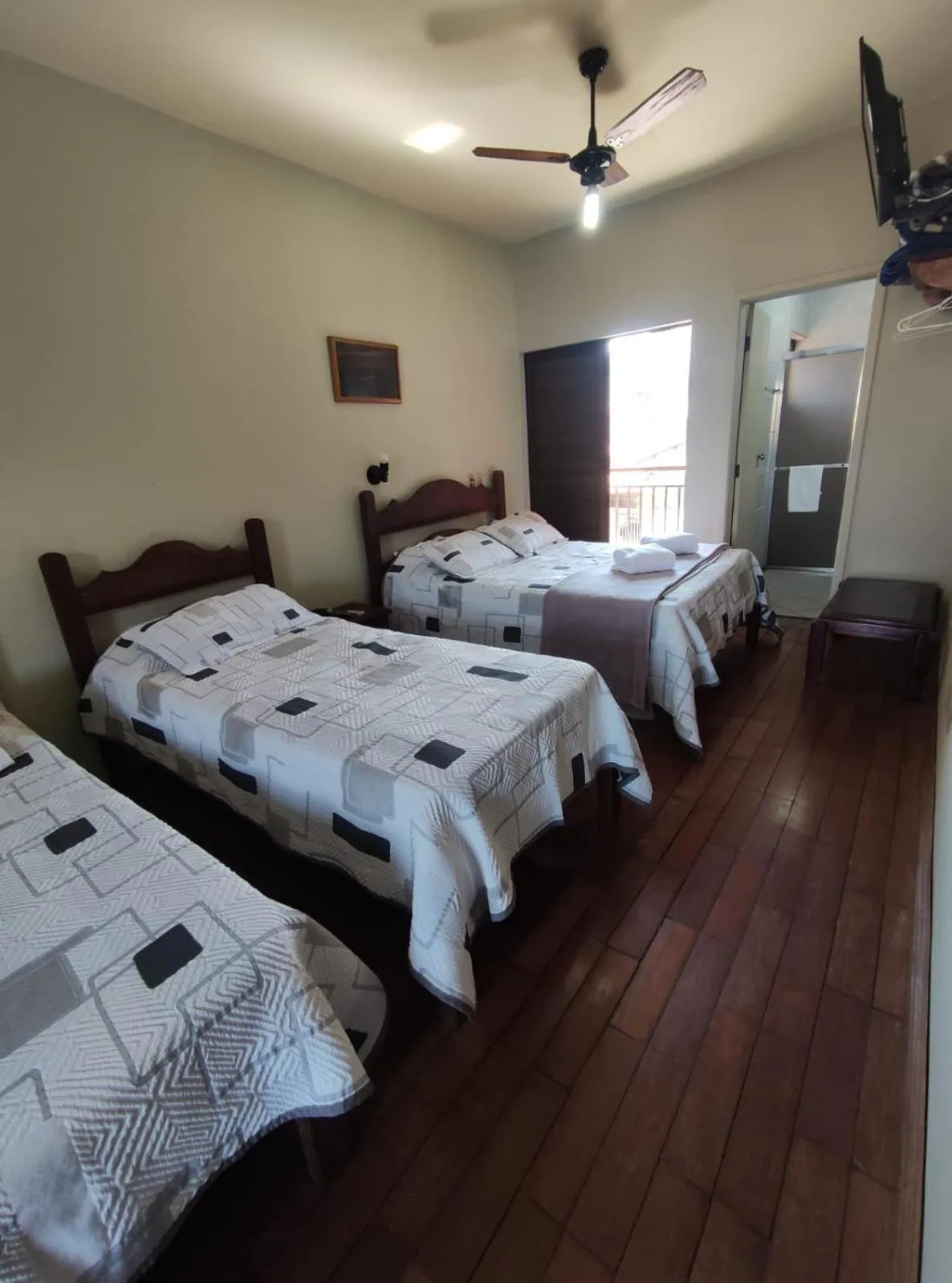 Photo of the whole room, Bed in Café Palace Hotel