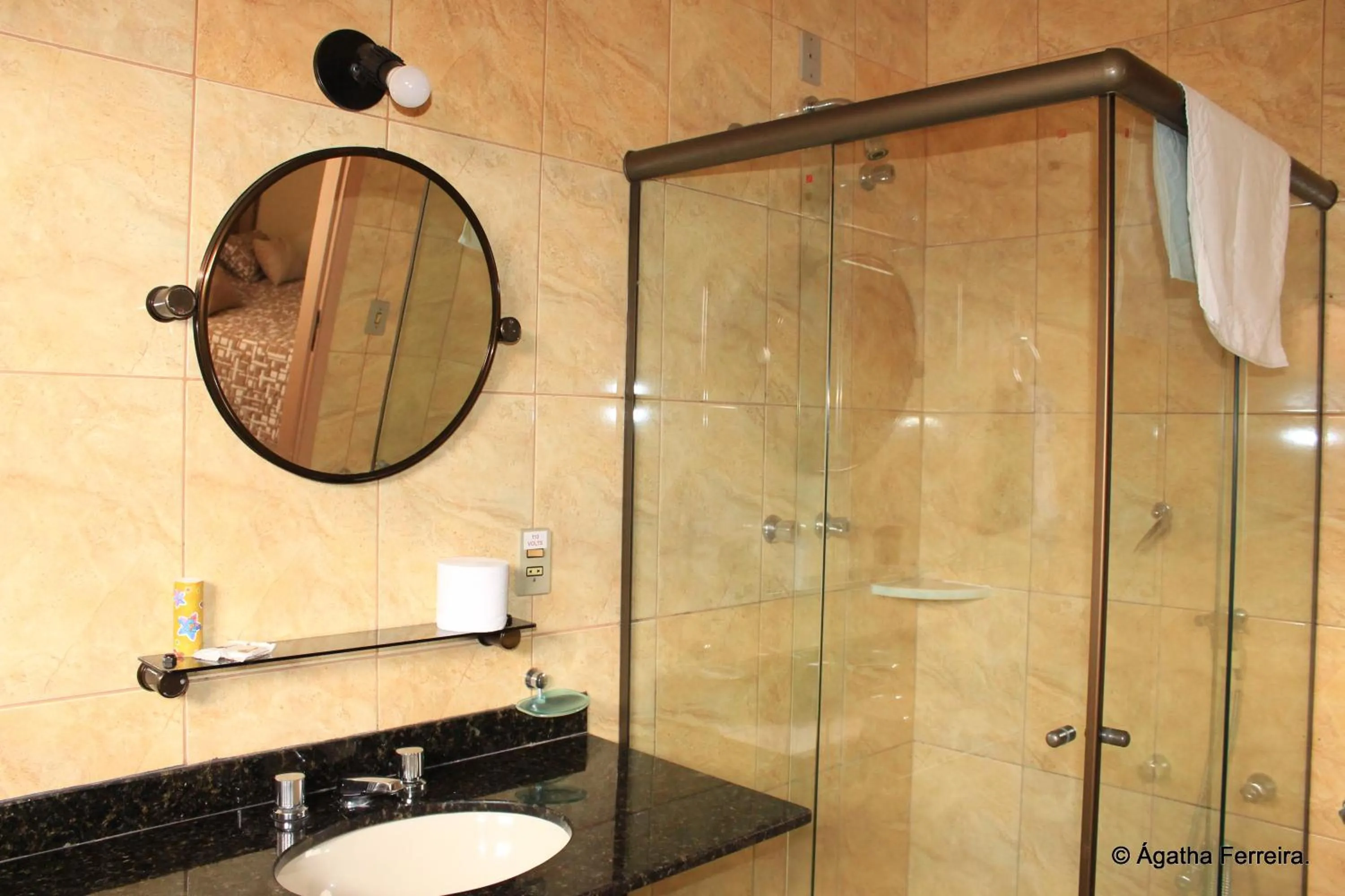 Shower in Café Palace Hotel