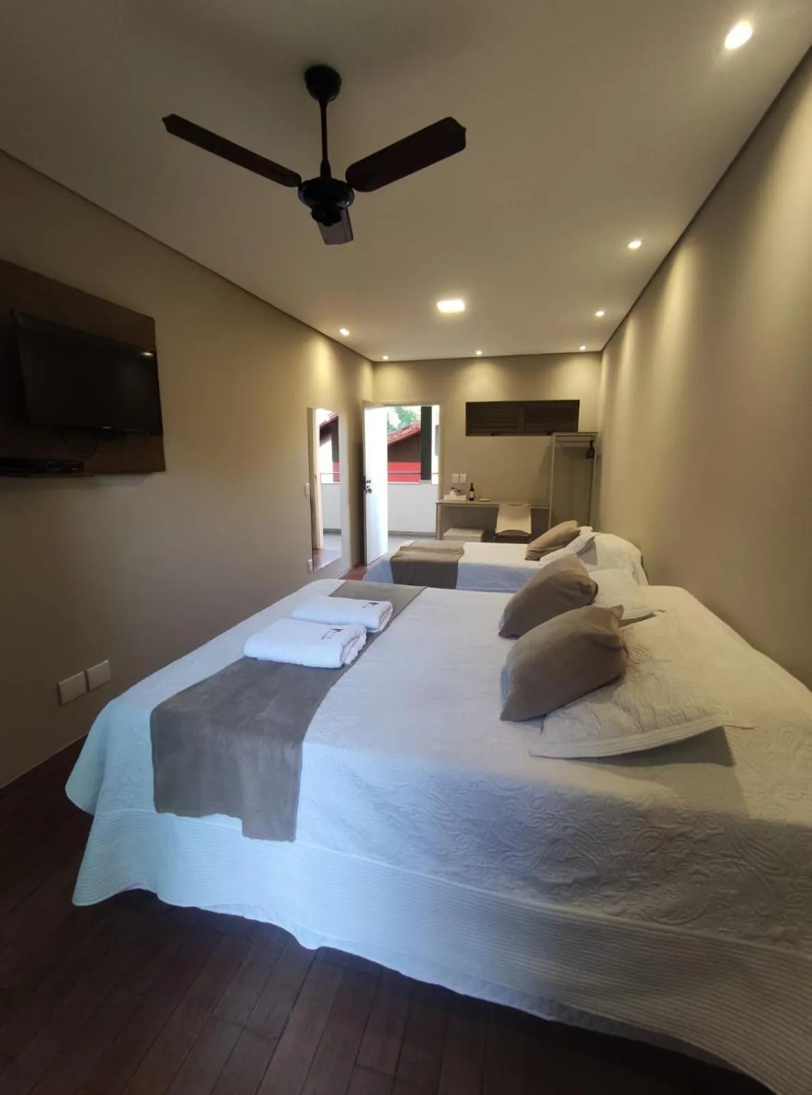 Bed in Café Palace Hotel