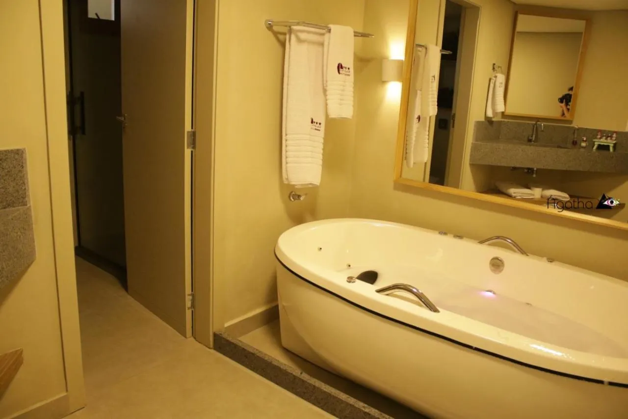 Hot Tub in Café Palace Hotel