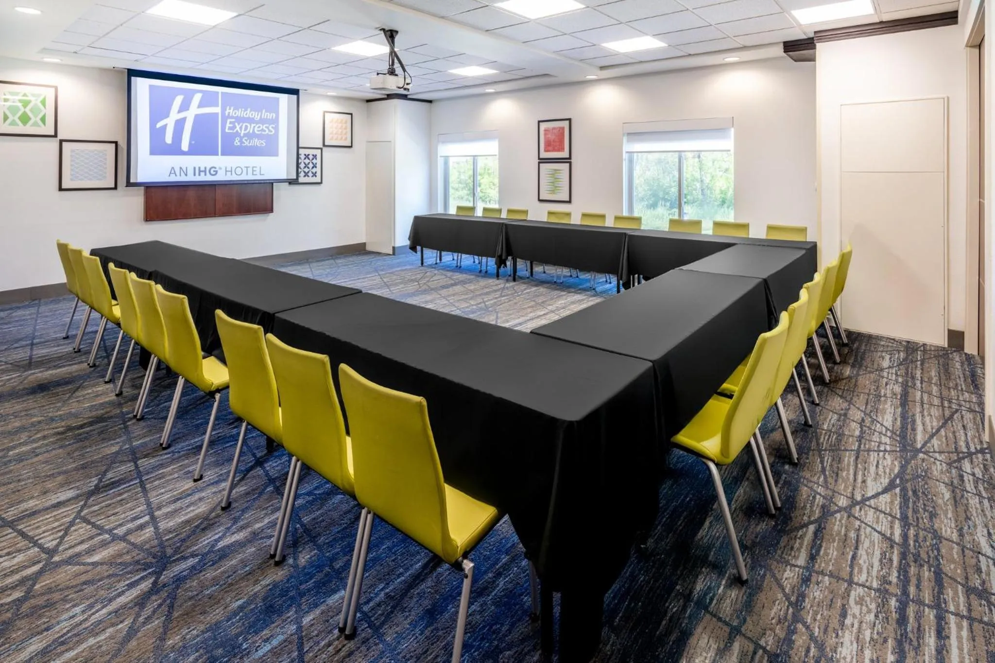 Meeting/conference room in Holiday Inn Express & Suites Denver North - Thornton by IHG