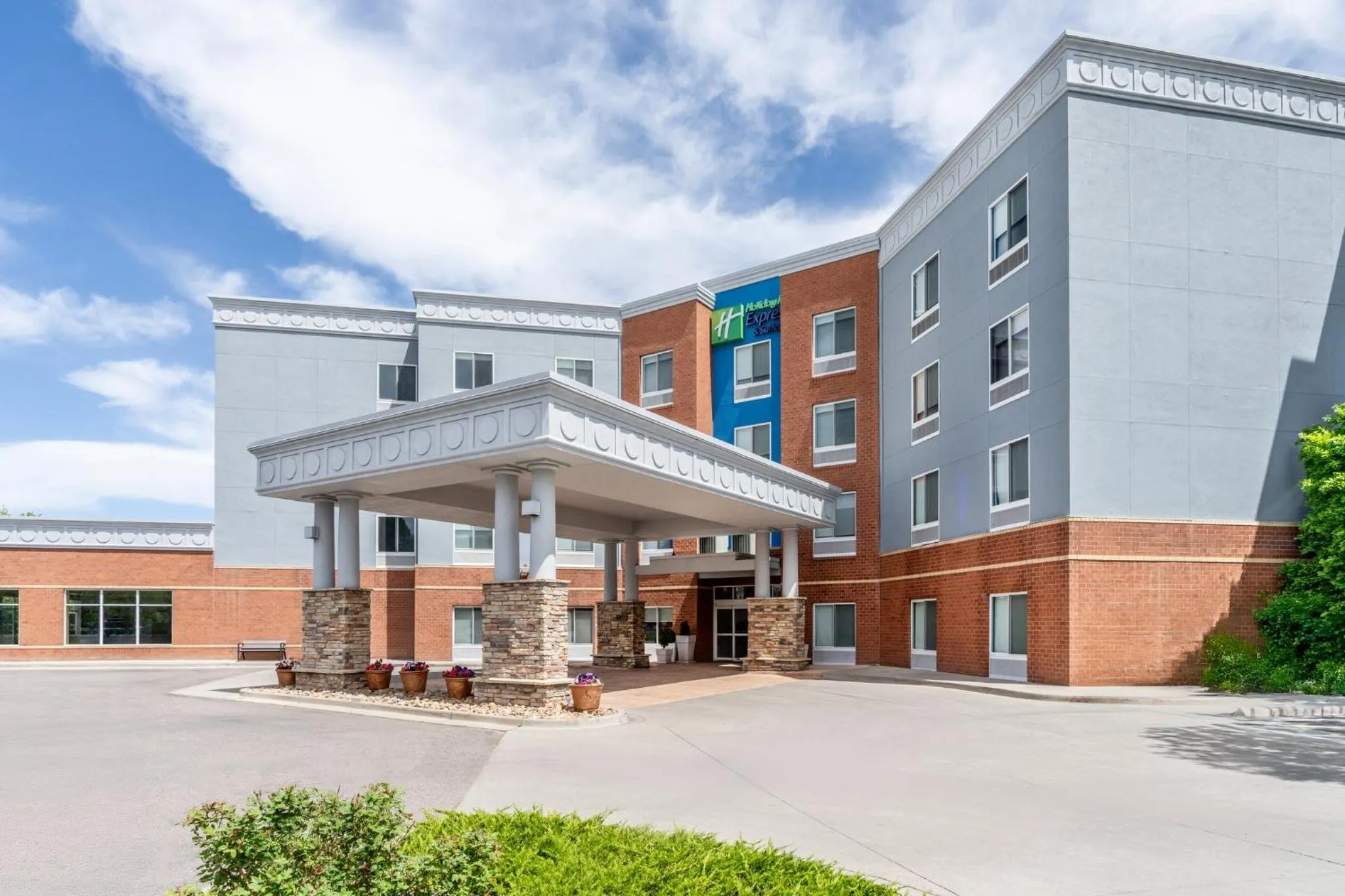 Property building in Holiday Inn Express & Suites Denver North - Thornton by IHG