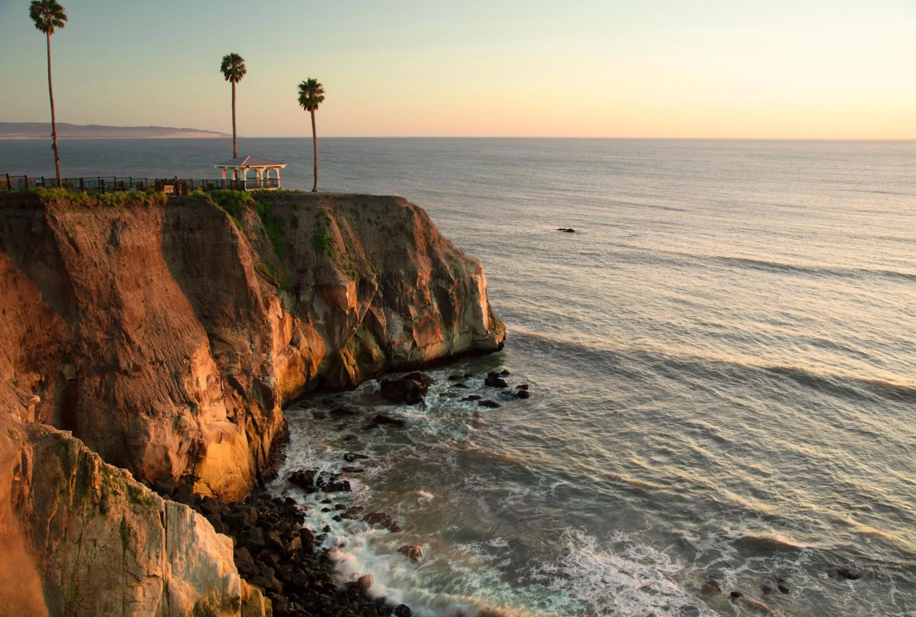 Sea view in Shore Cliff Hotel