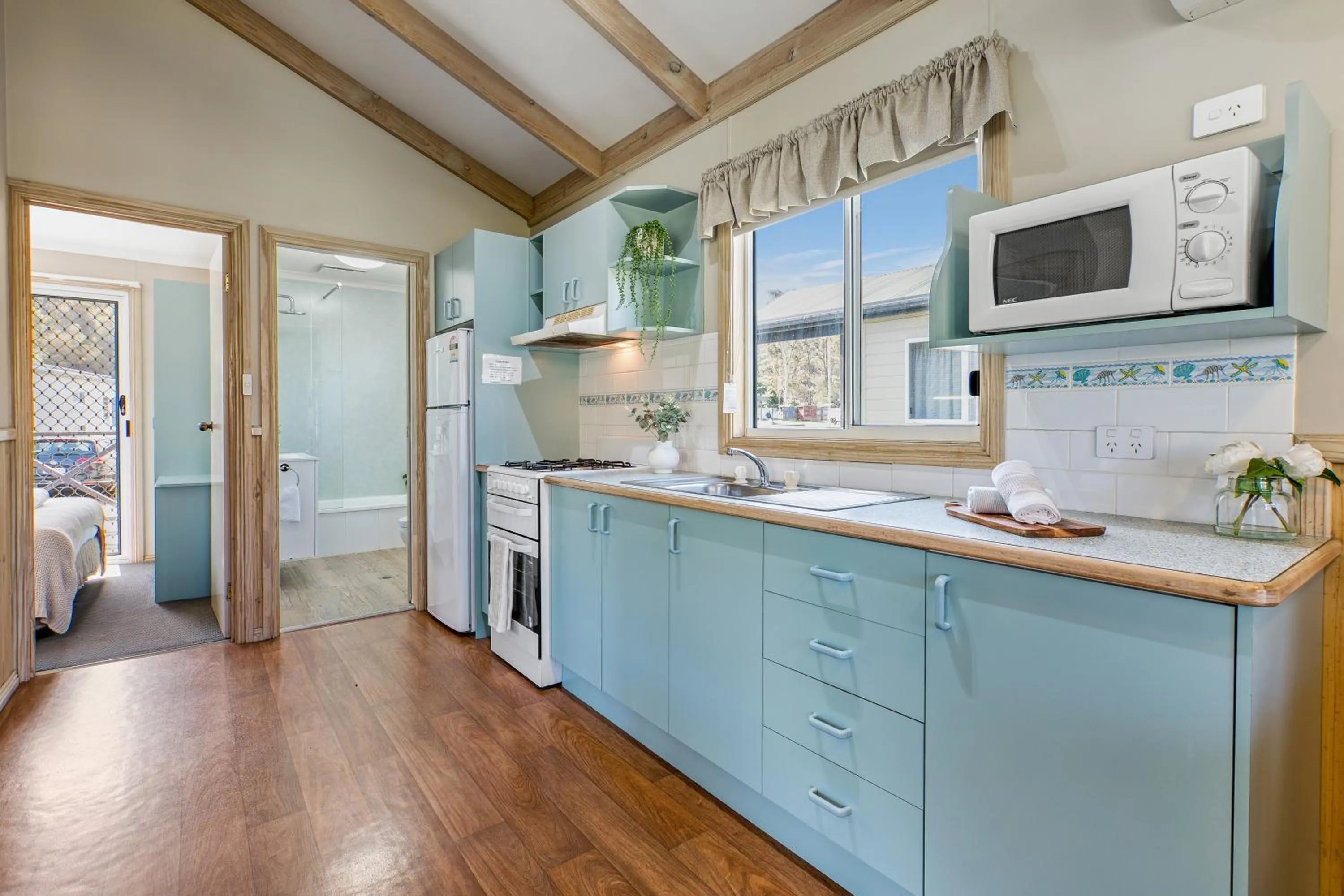 Kitchen or kitchenette in Tasman Holiday Parks - Merimbula