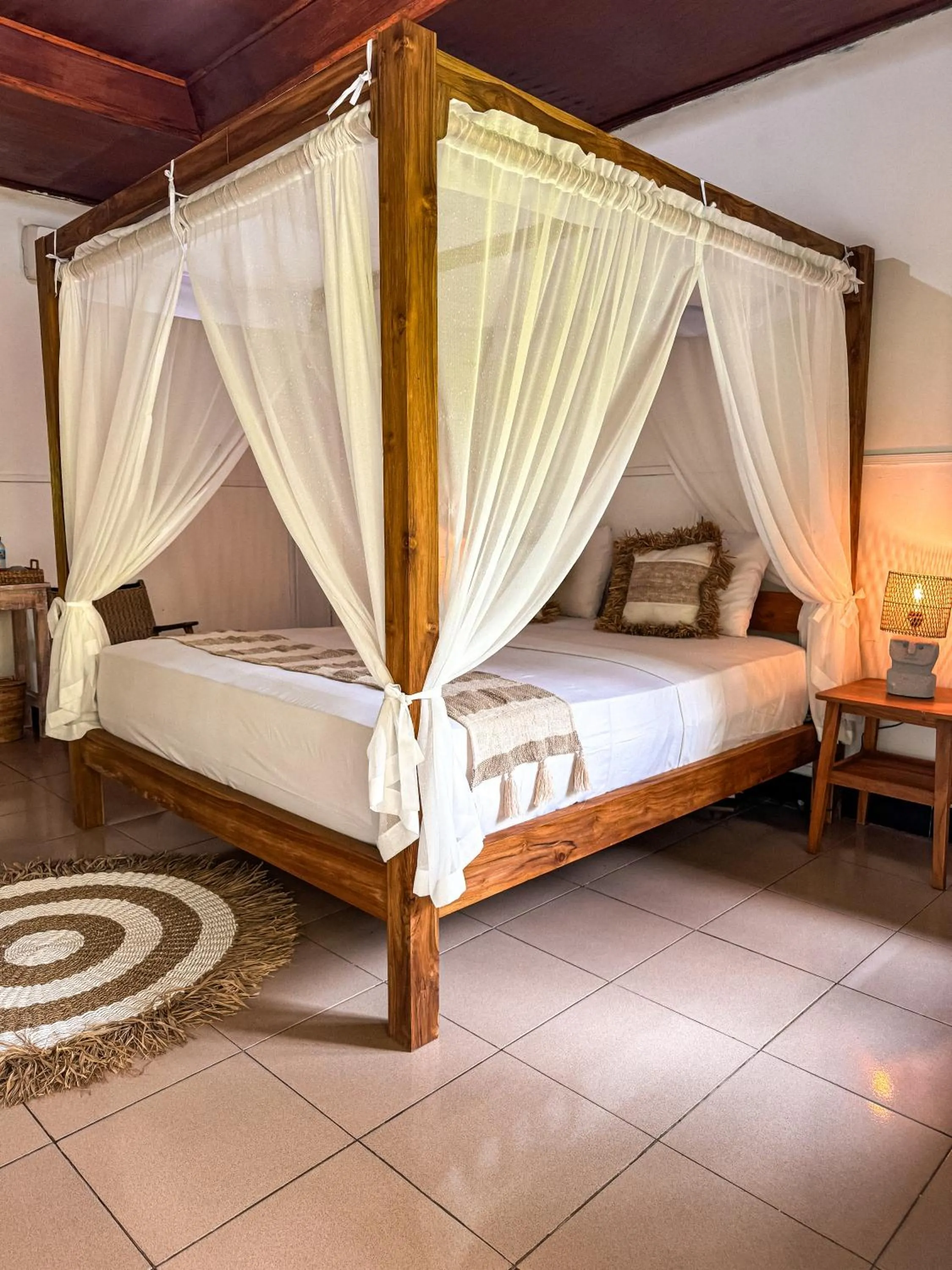Bed in Pelangi Cottages Gili Air