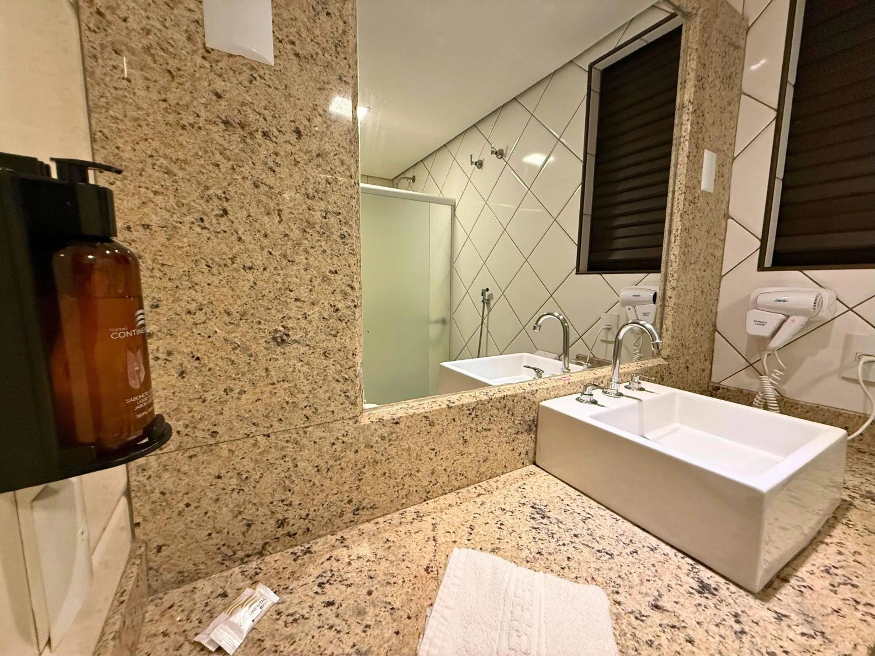 Bathroom in Continental Inn