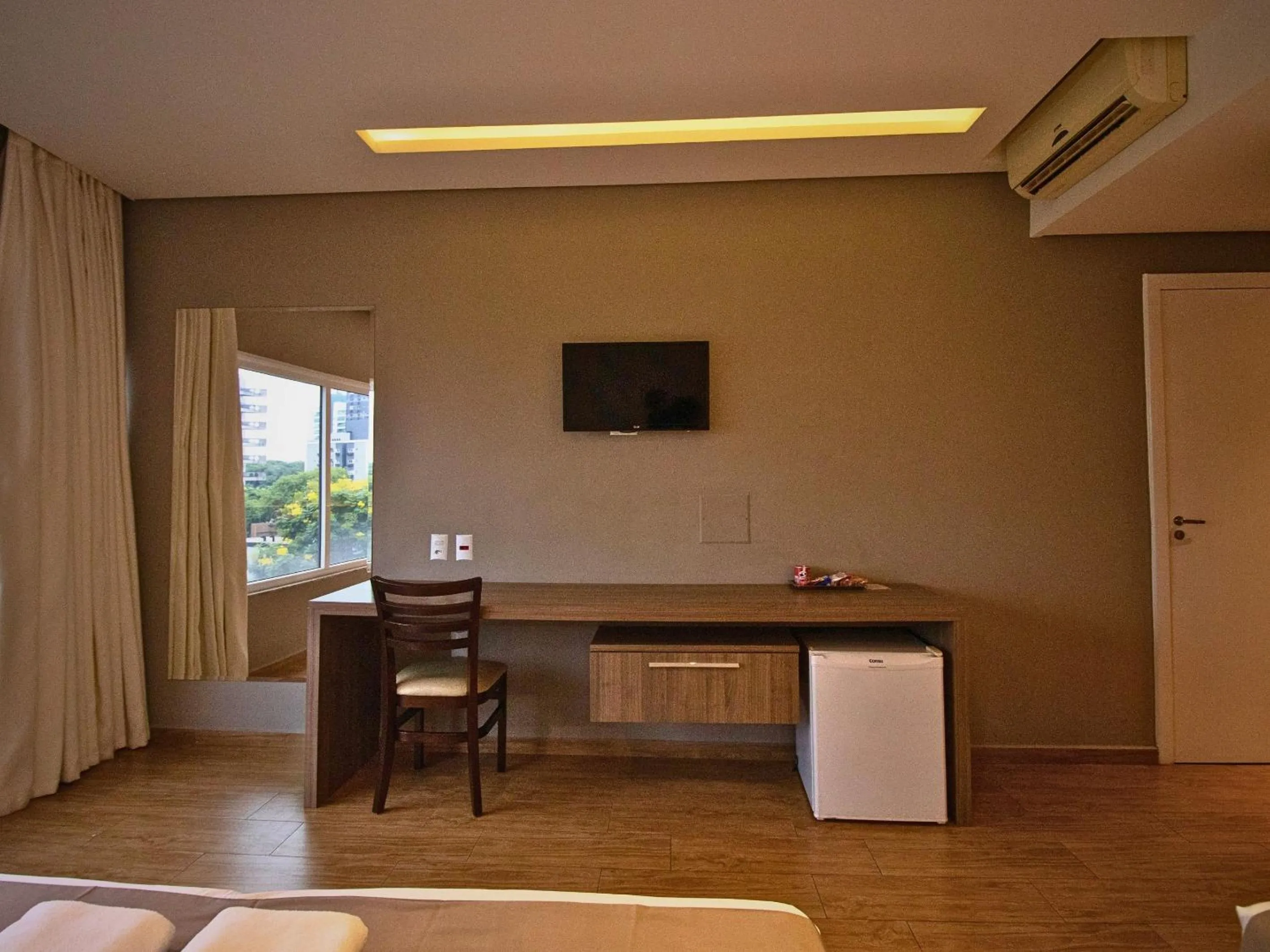 TV and multimedia in Continental Inn