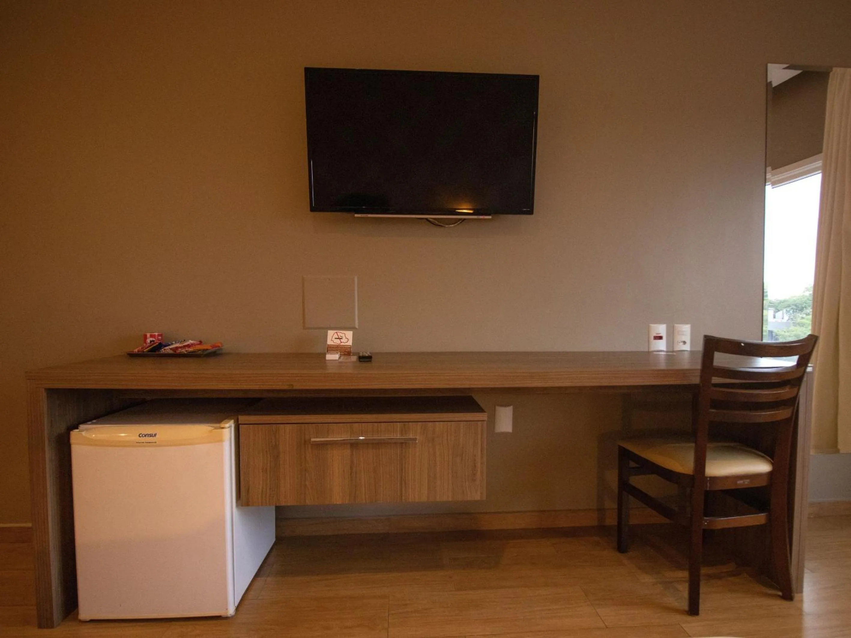 TV and multimedia in Continental Inn