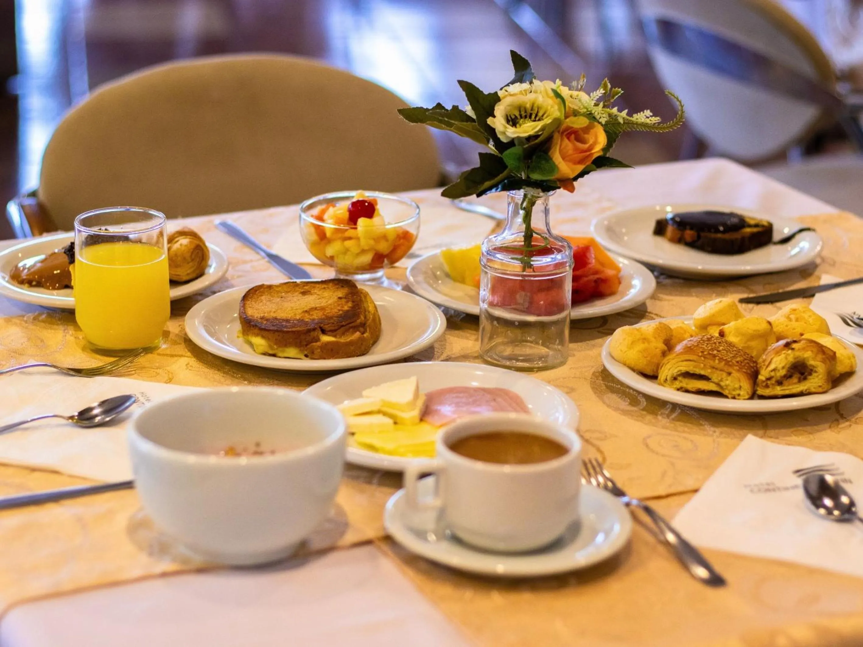 Food in Continental Inn