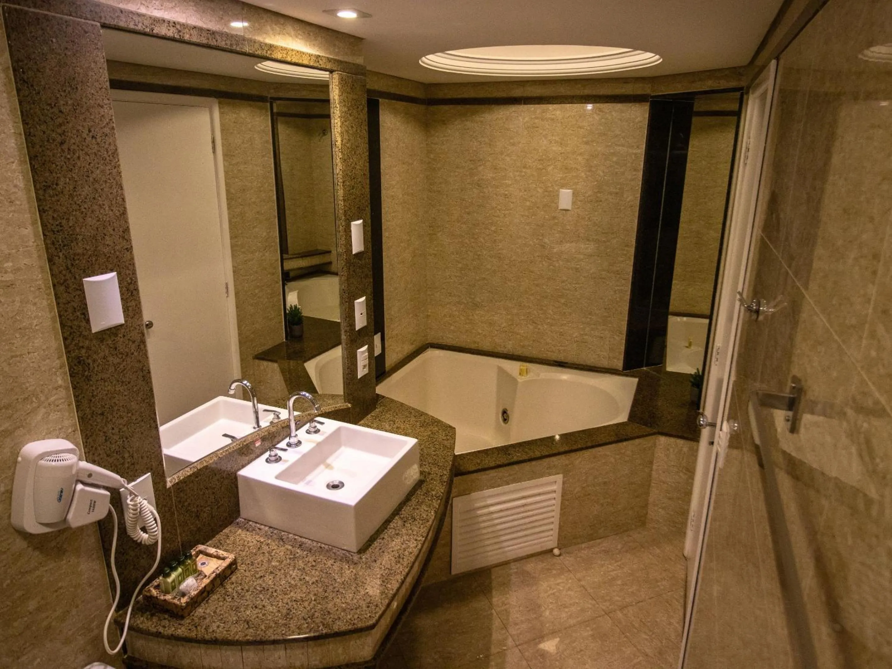 Bathroom in Continental Inn