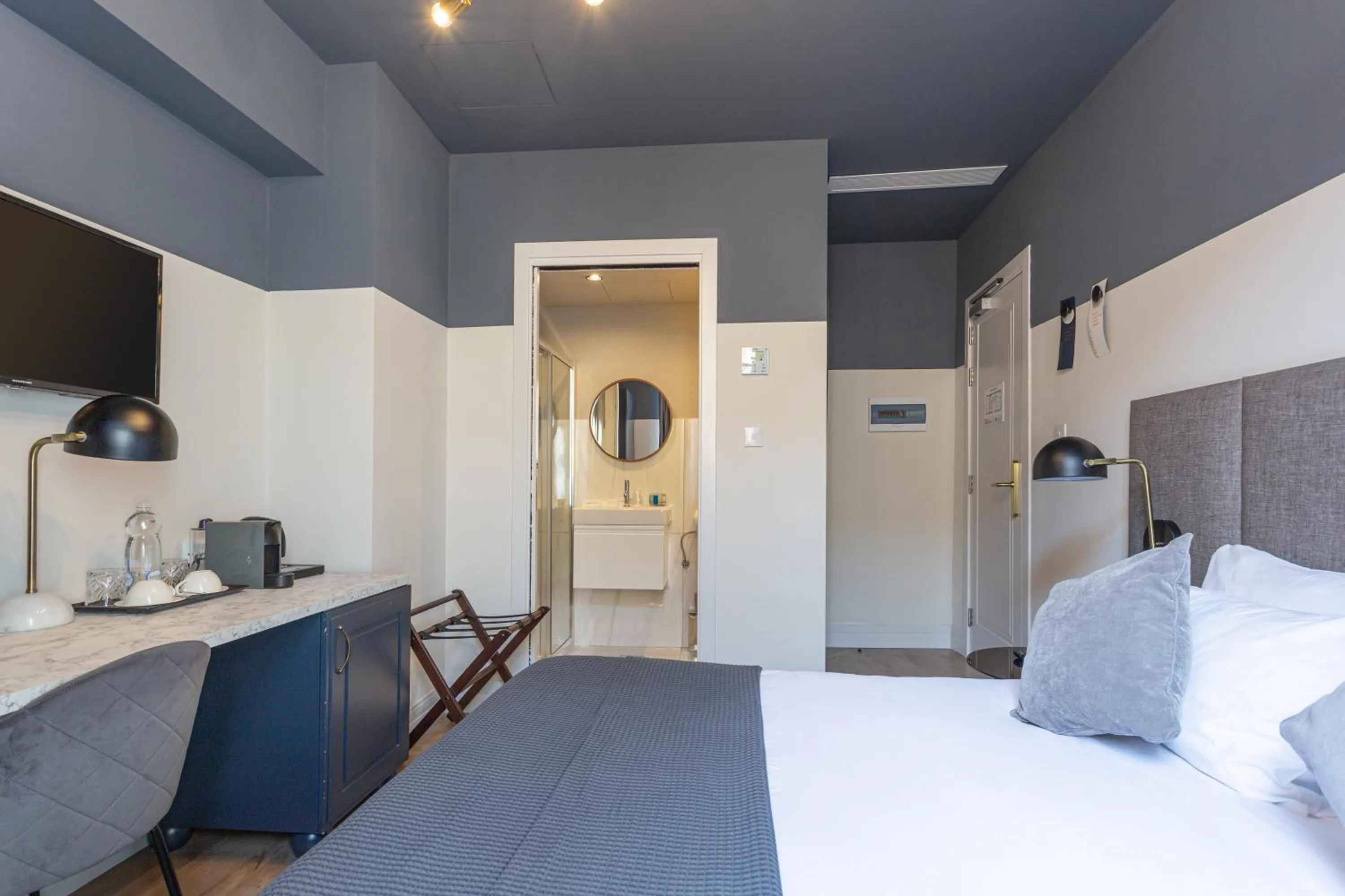 Bed in The Barrister