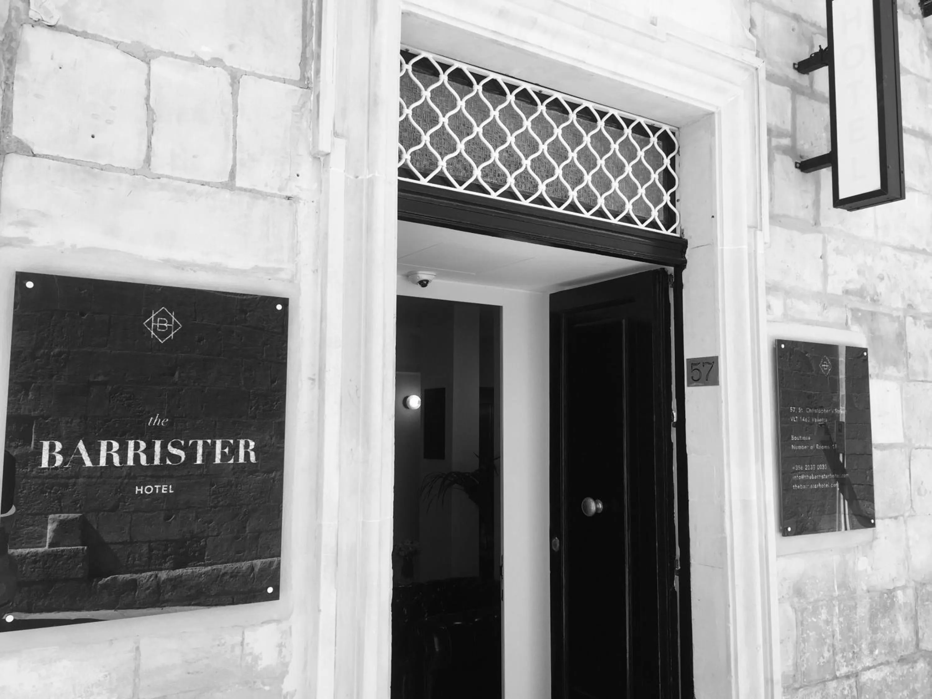 Facade/entrance in The Barrister
