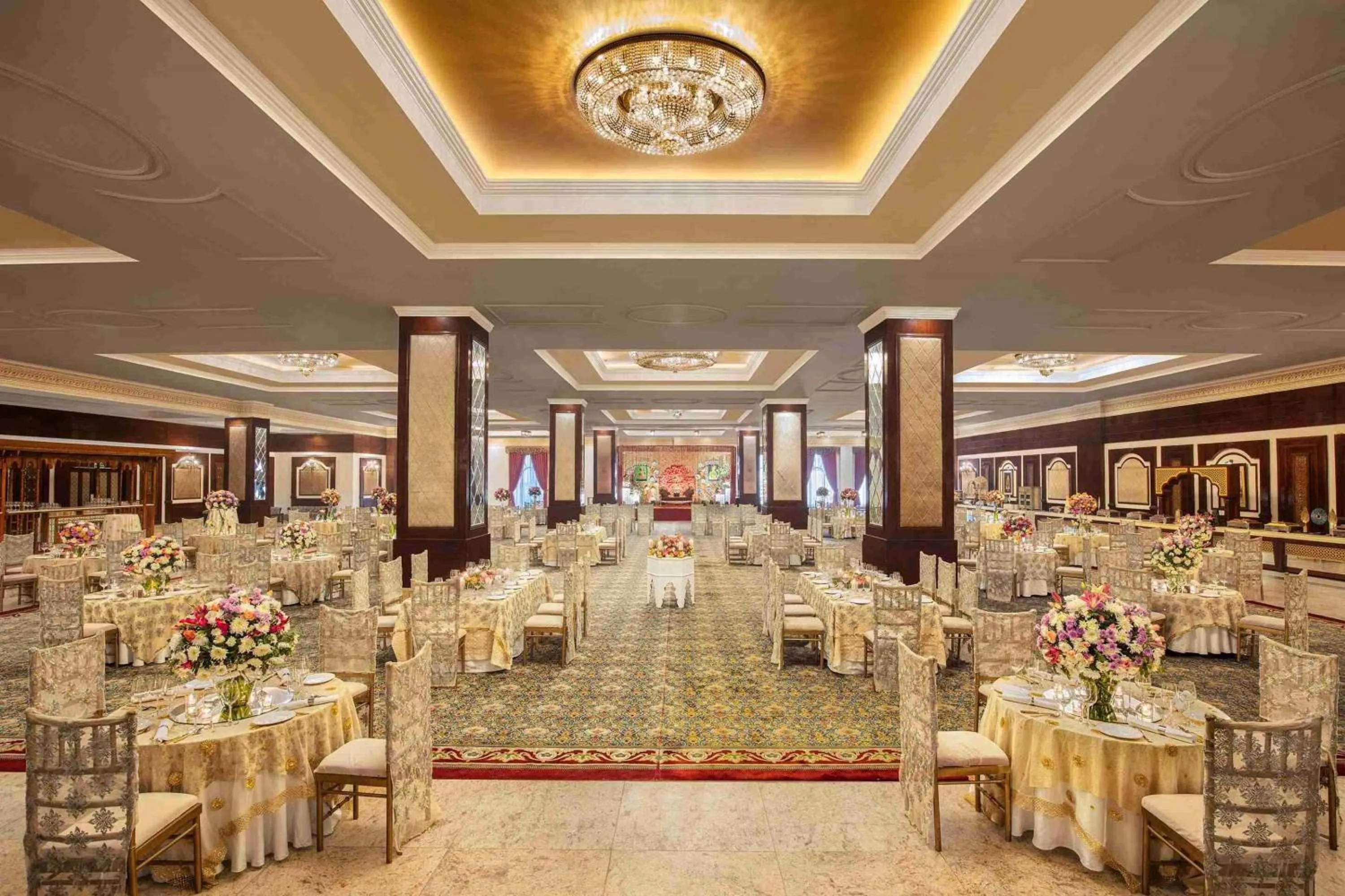 Banquet/Function facilities in Noormahal Palace Hotel