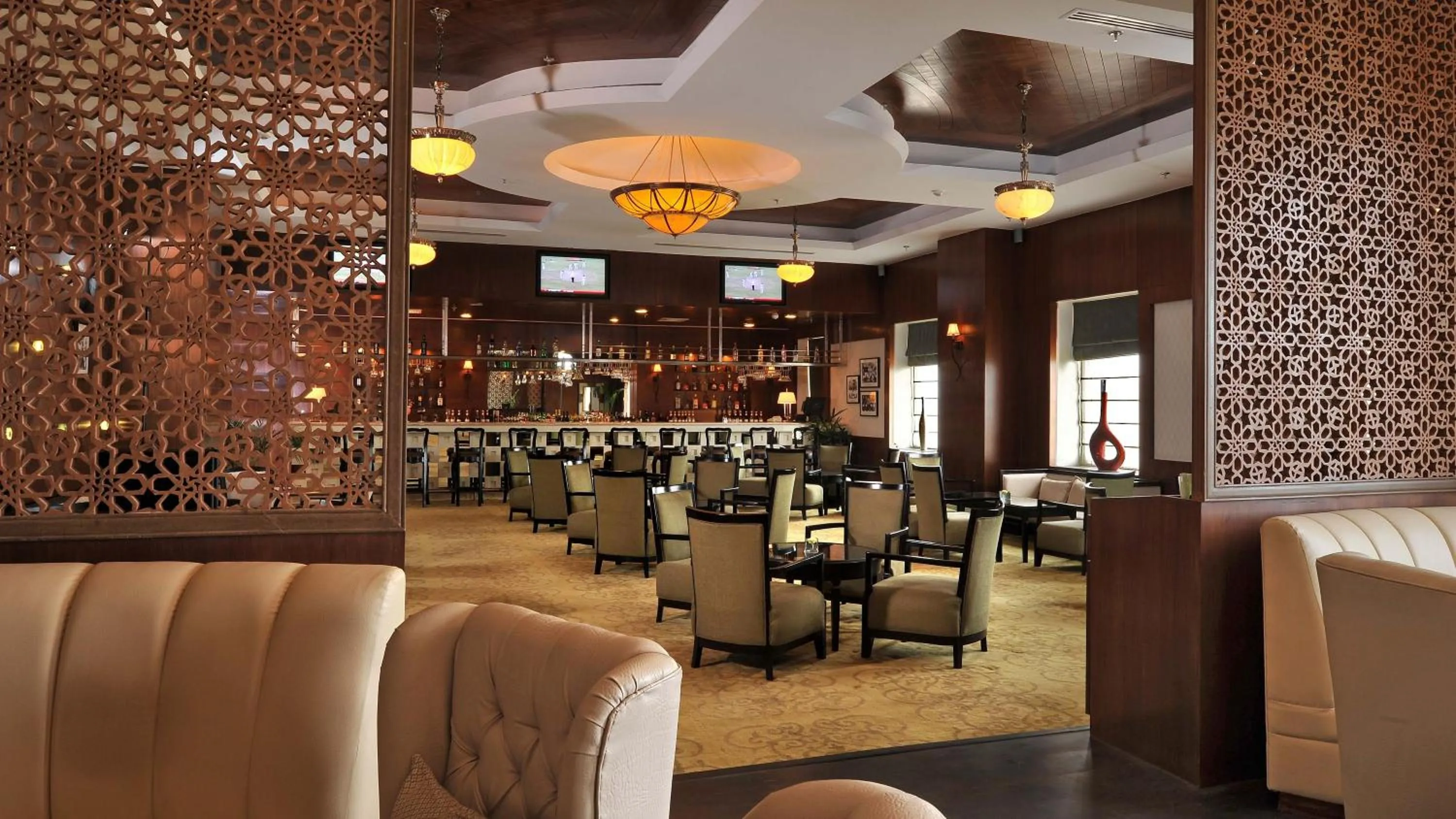 Lounge or bar in Noormahal Palace Hotel
