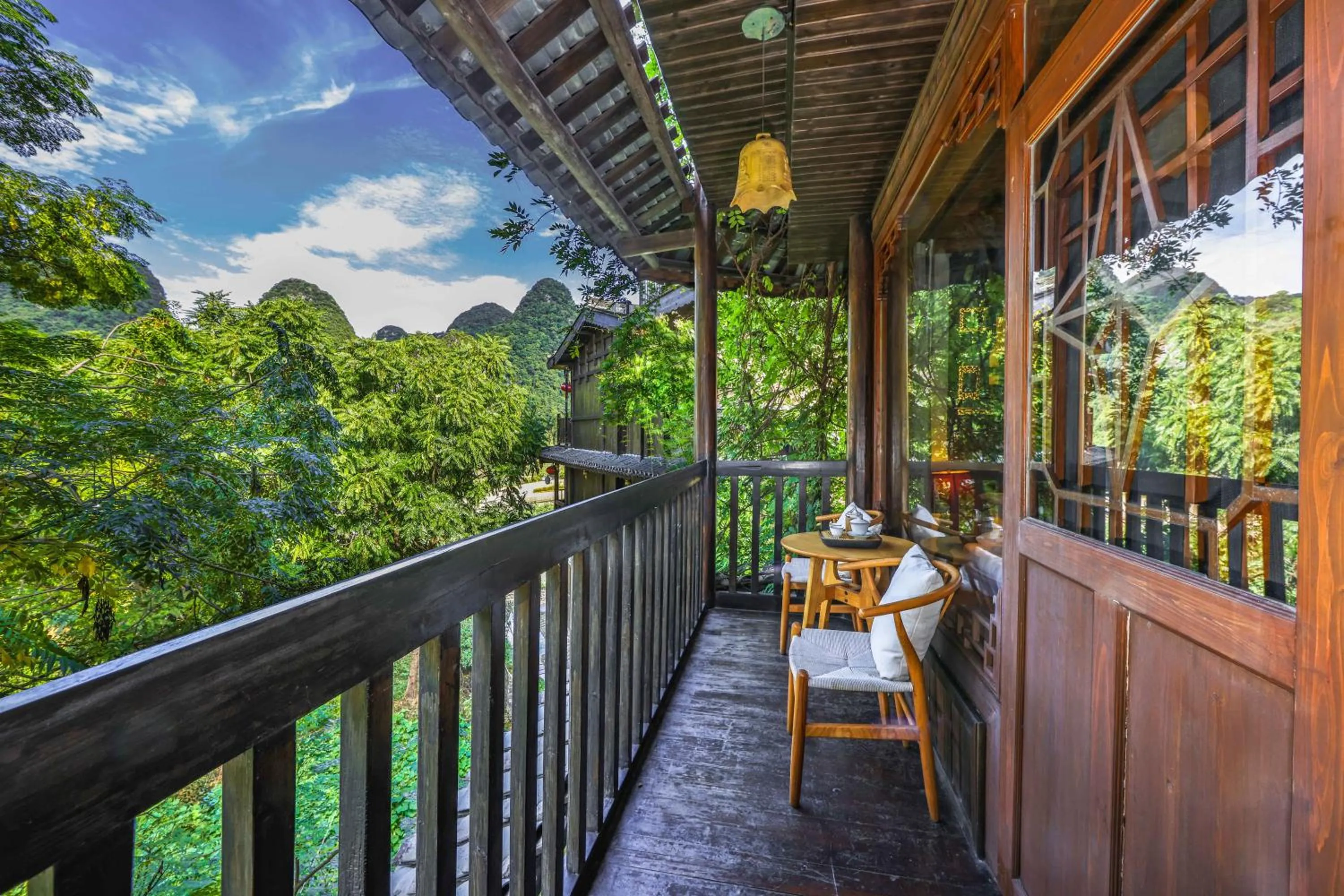 Mountain view in Yangshuo Tea Cozy--one way Free pick up from airport or TS 4 nights