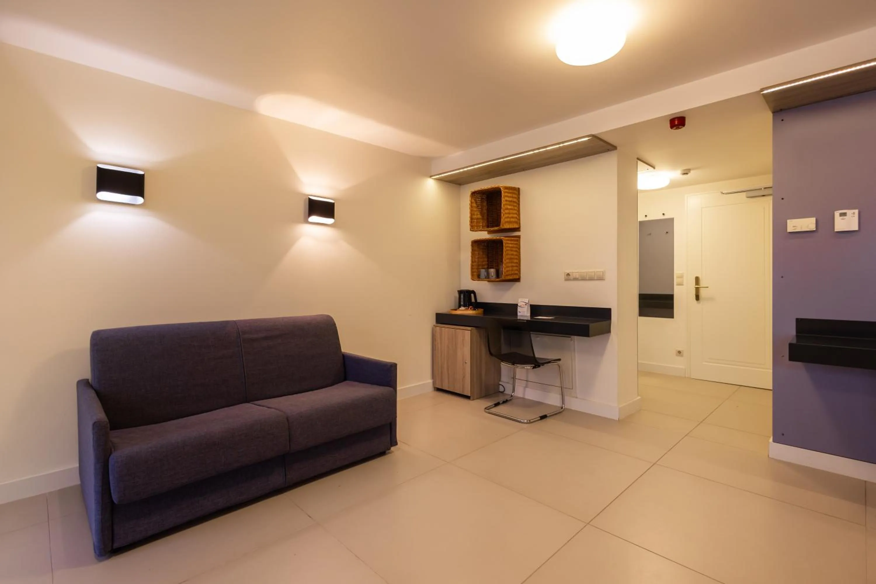 Photo of the whole room in Vadkert Major