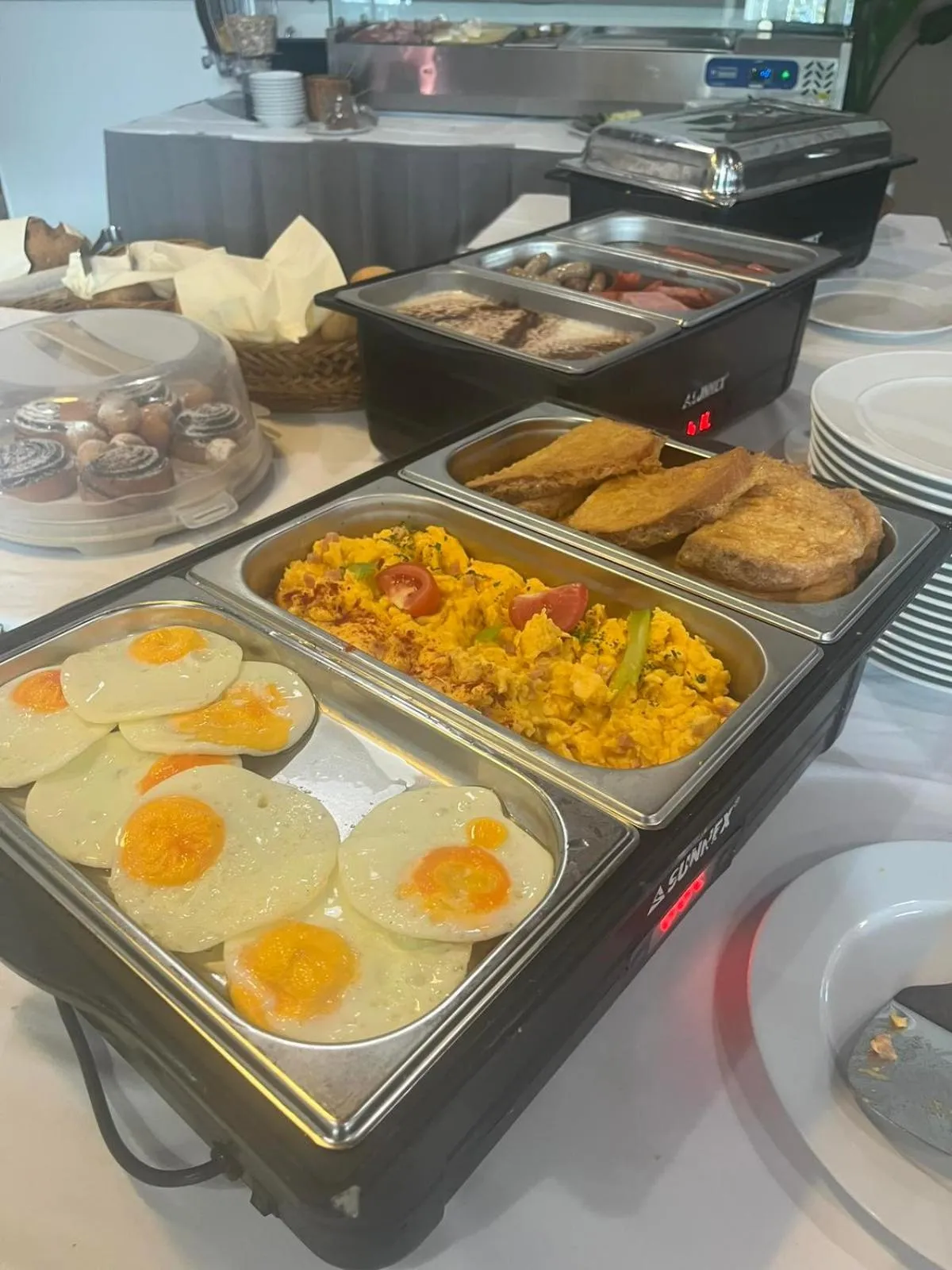 Breakfast in Vadkert Major