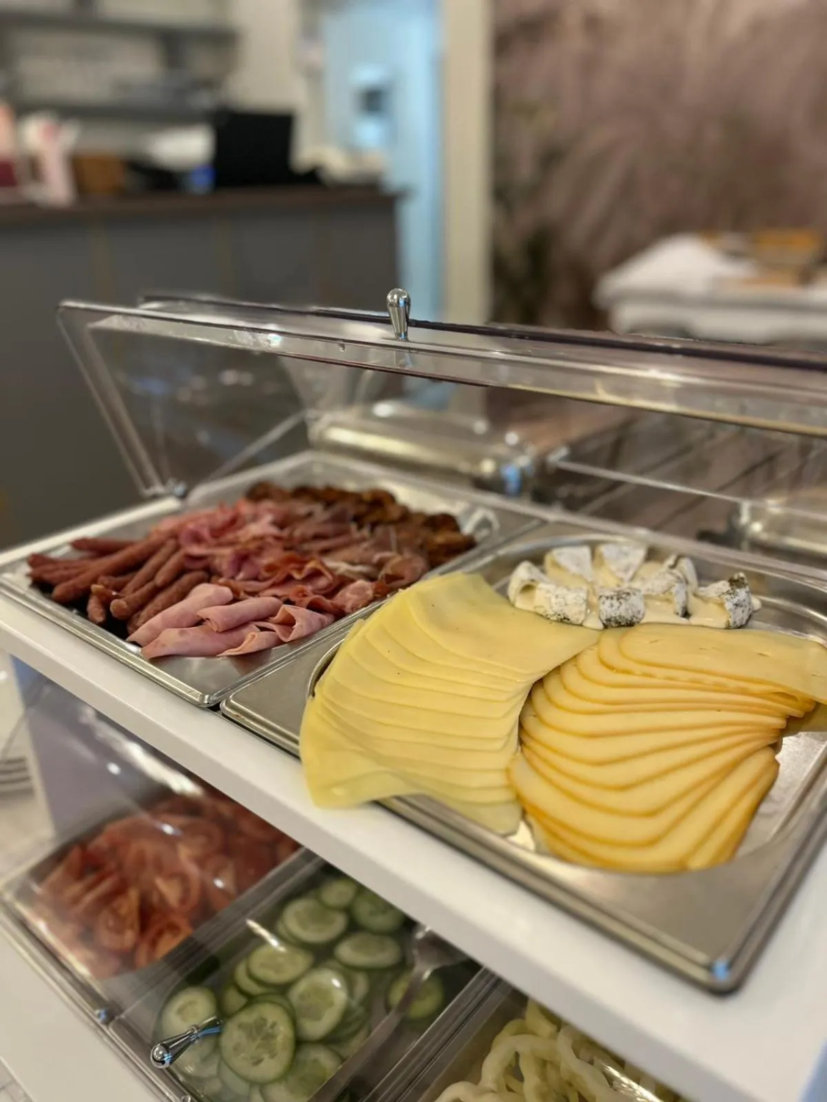 Breakfast in Vadkert Major